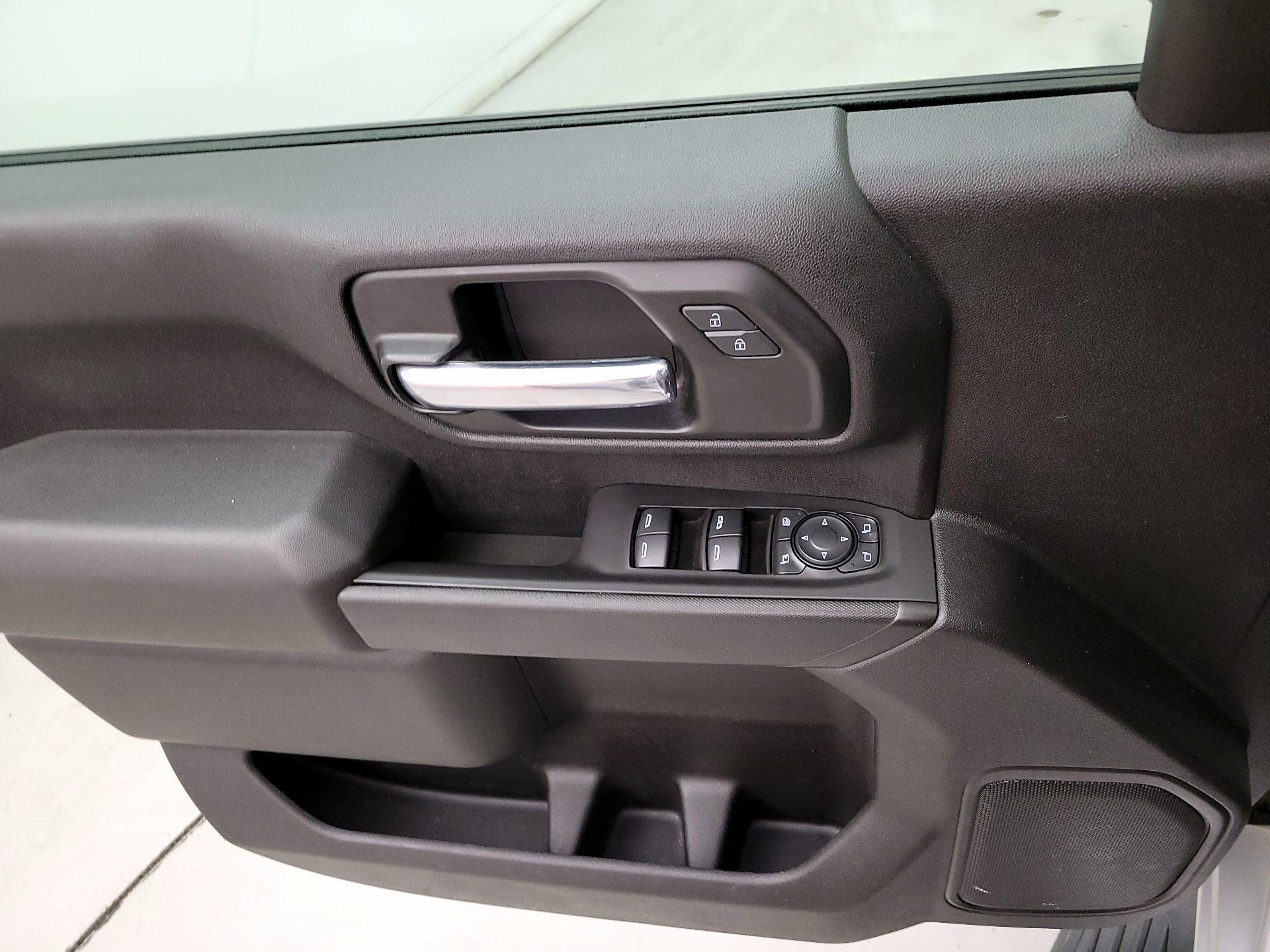 Thumbnail: 2021 Chevrolet Silverado 2500 - 12