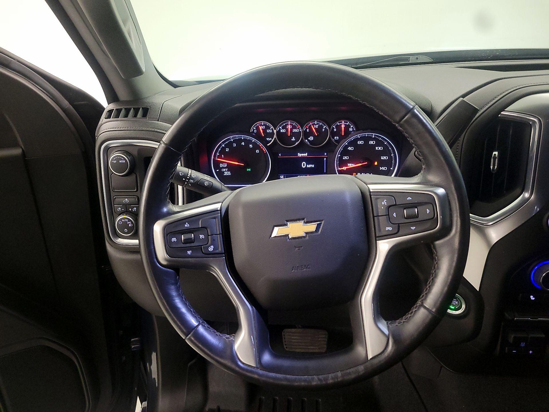 Thumbnail: 2021 Chevrolet Silverado 1500 - 10