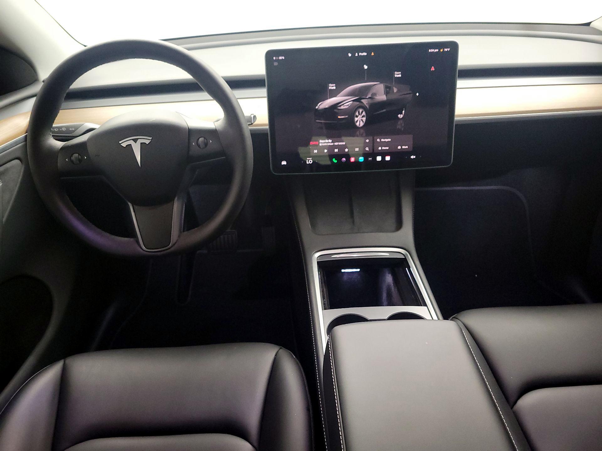 Thumbnail: 2023 Tesla Model Y - 9