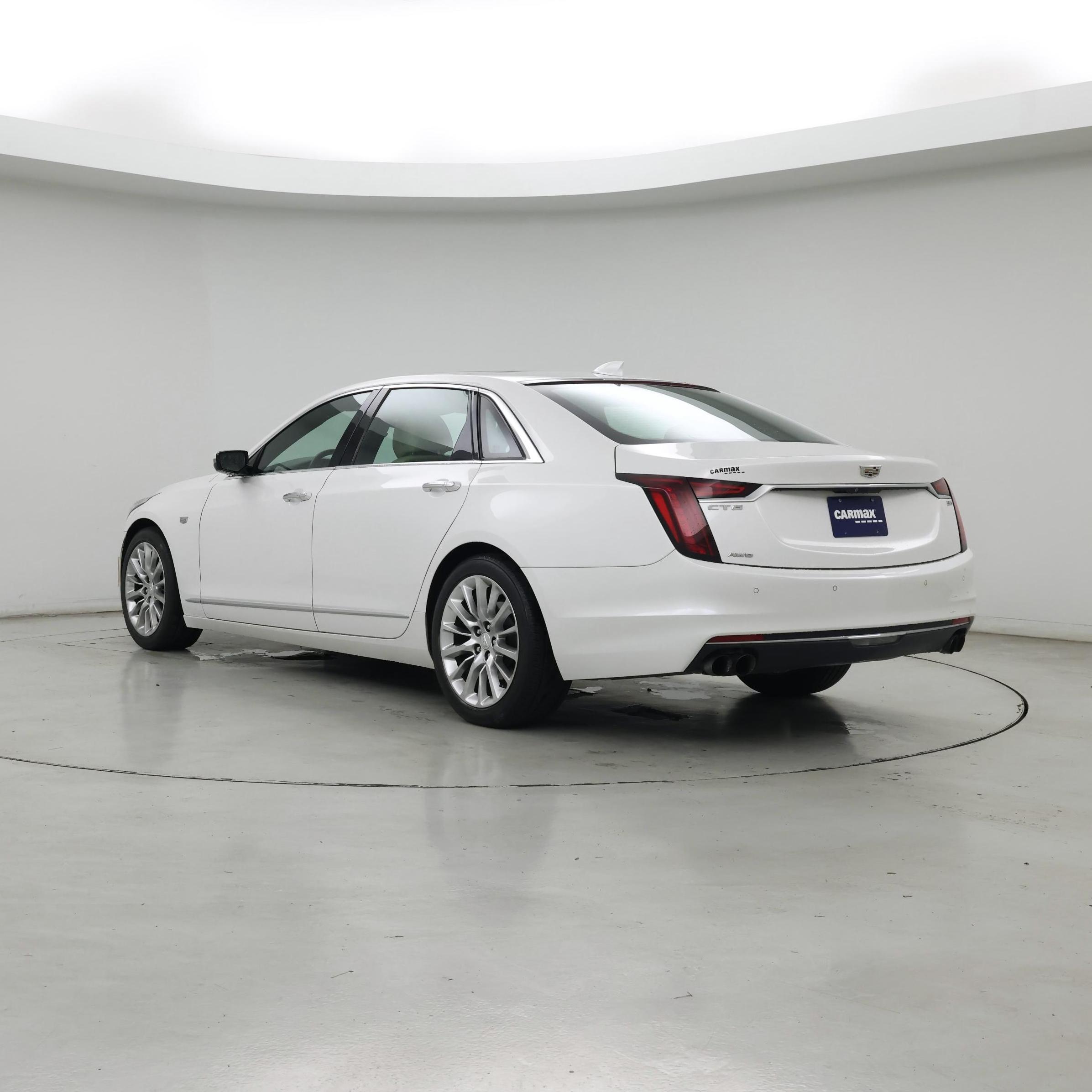 Thumbnail: 2019 Cadillac CT6 - 2