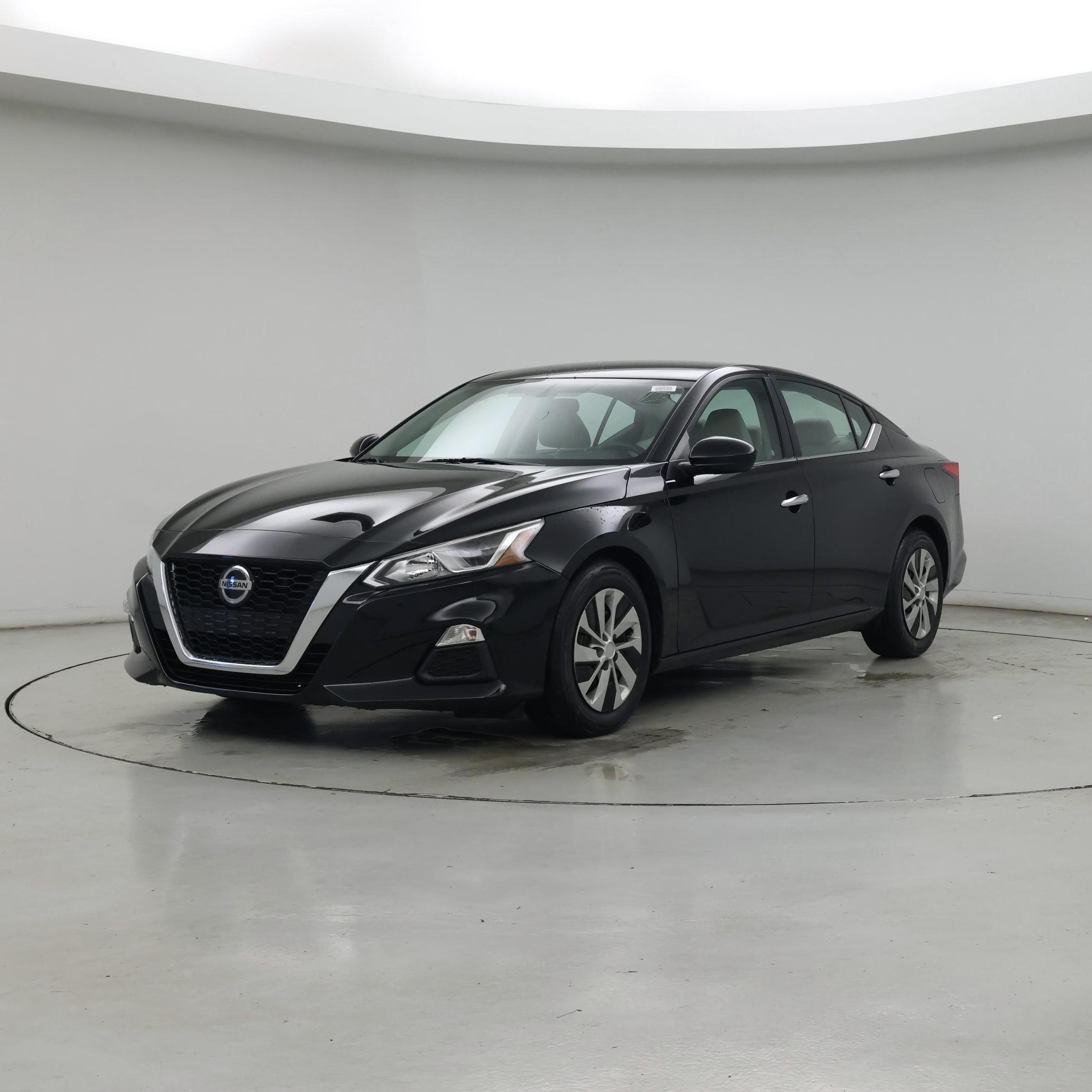 Thumbnail: 2019 Nissan Altima - 4