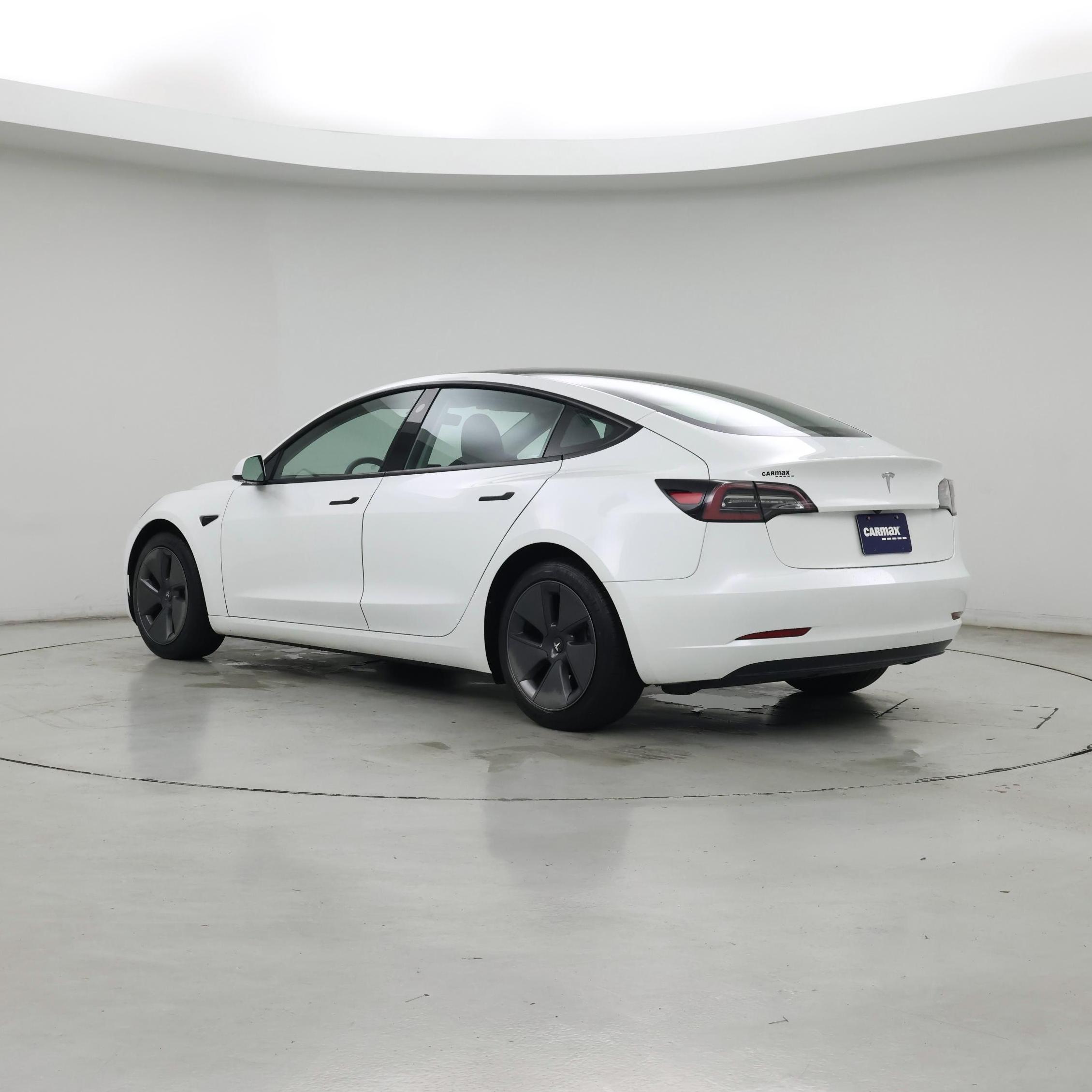 Thumbnail: 2023 Tesla Model 3 - 2