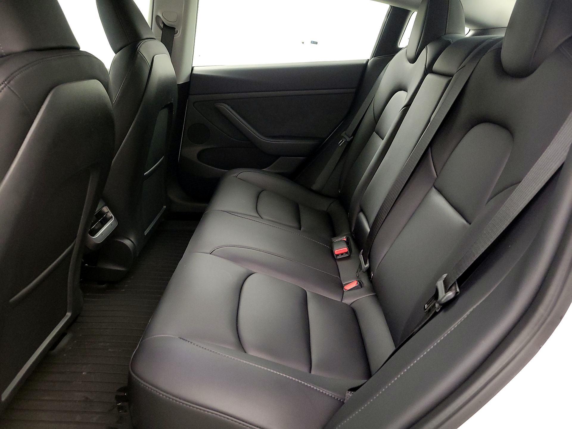 Thumbnail: 2023 Tesla Model 3 - 20