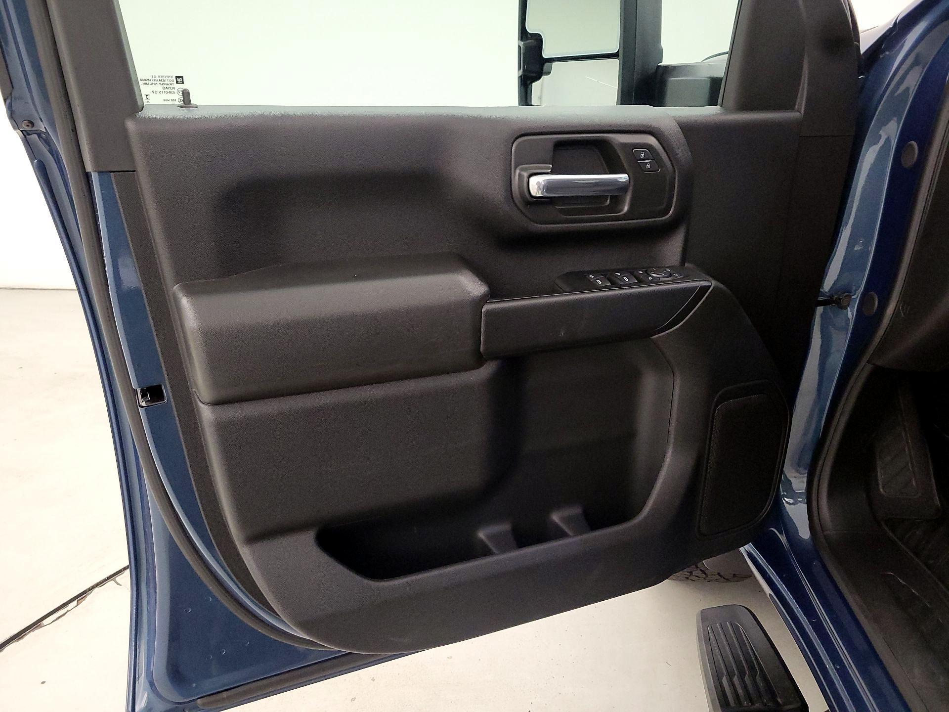 Thumbnail: 2026 Chevrolet Silverado 2500 - 12