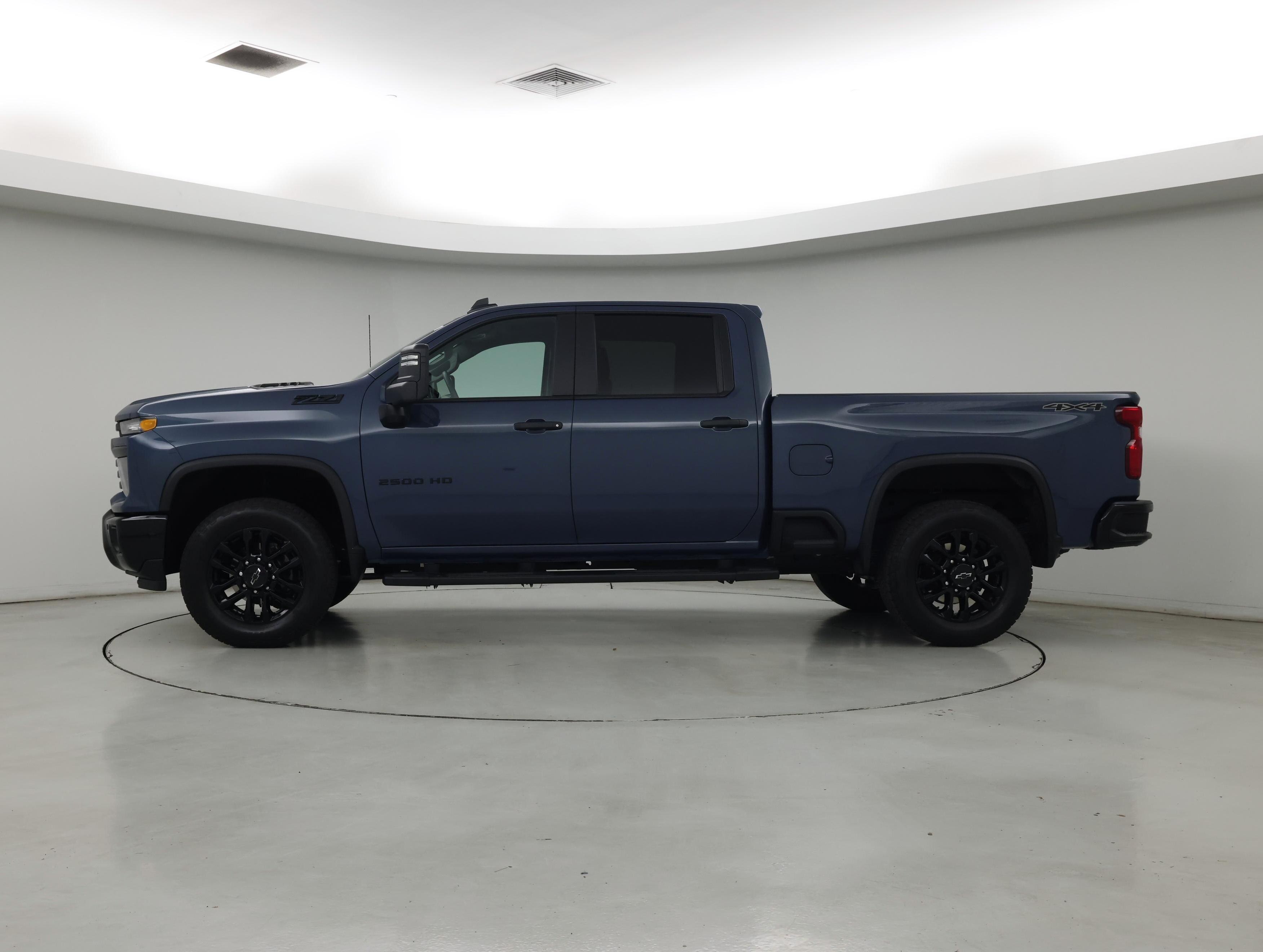 Thumbnail: 2026 Chevrolet Silverado 2500 - 3