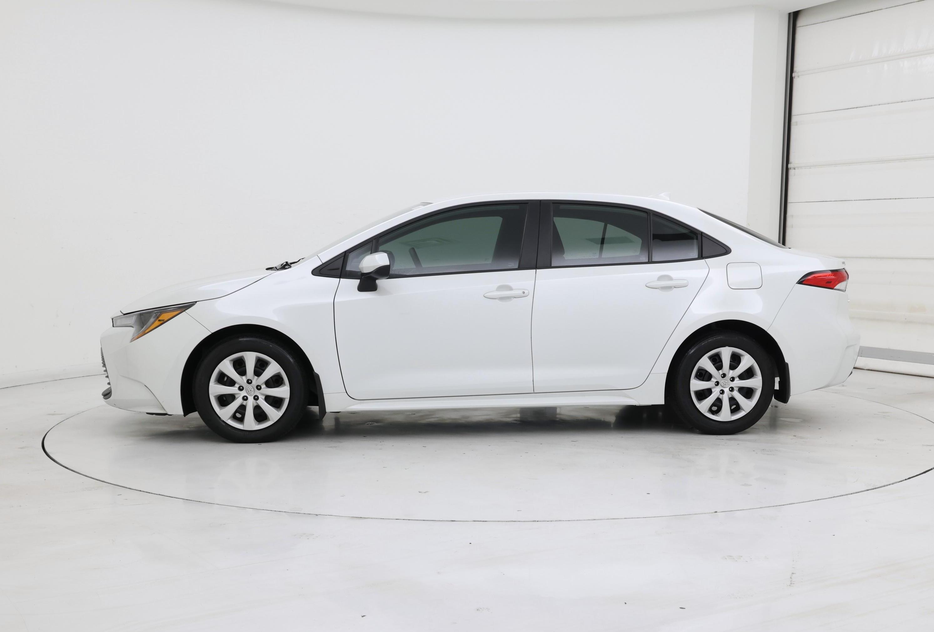 Thumbnail: 2025 Toyota Corolla - 3