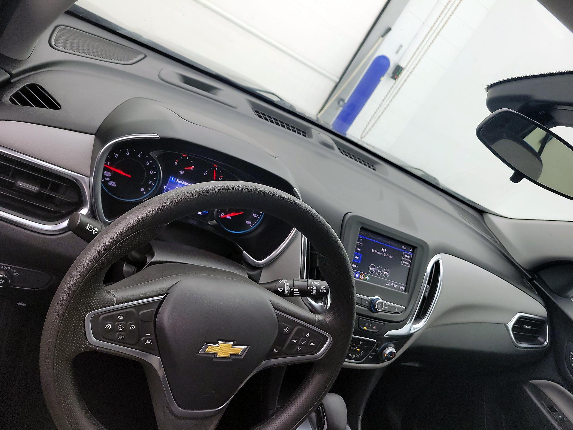 Thumbnail: 2023 Chevrolet Equinox - 9