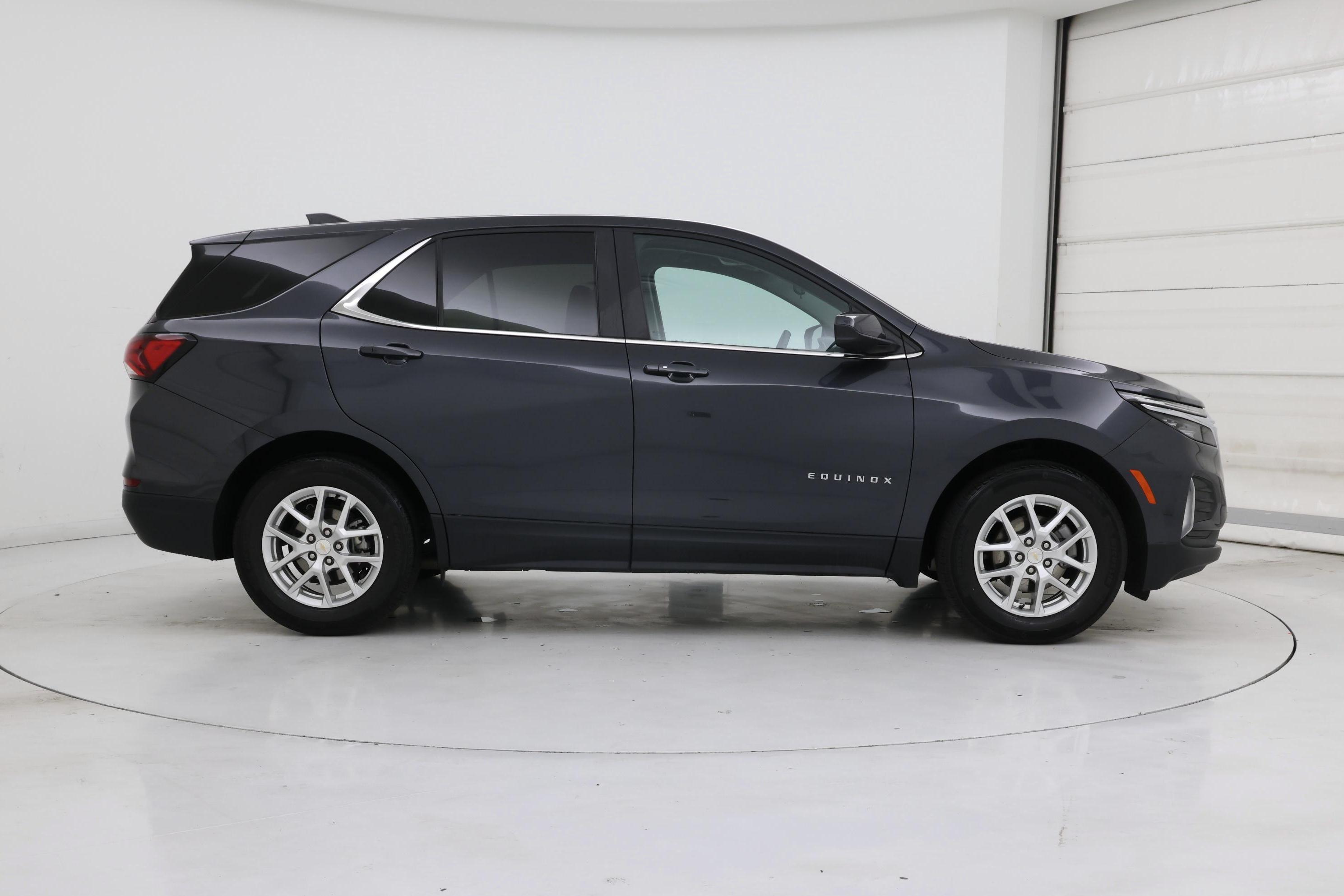 Thumbnail: 2023 Chevrolet Equinox - 7