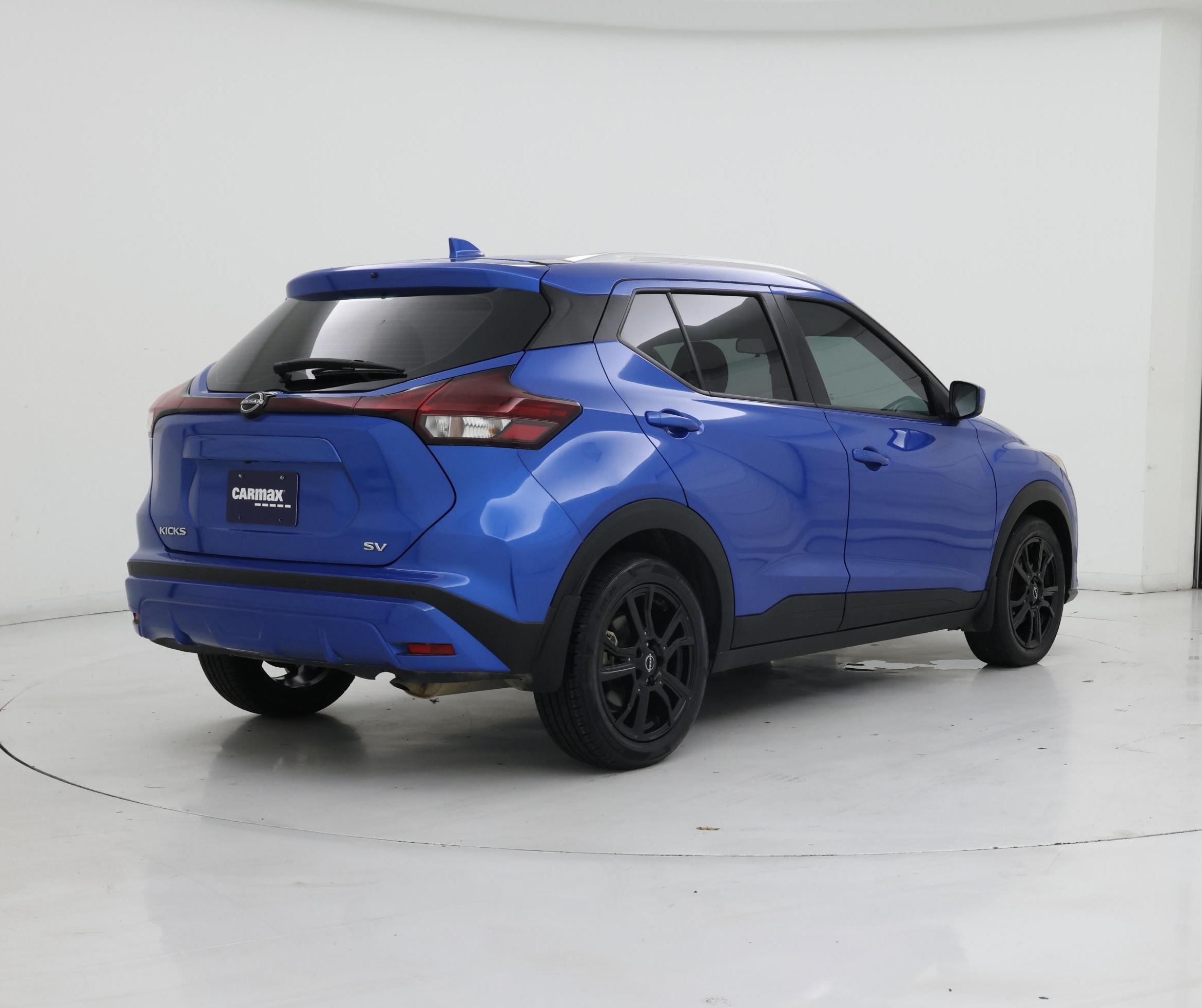 Thumbnail: 2022 Nissan Kicks - 8