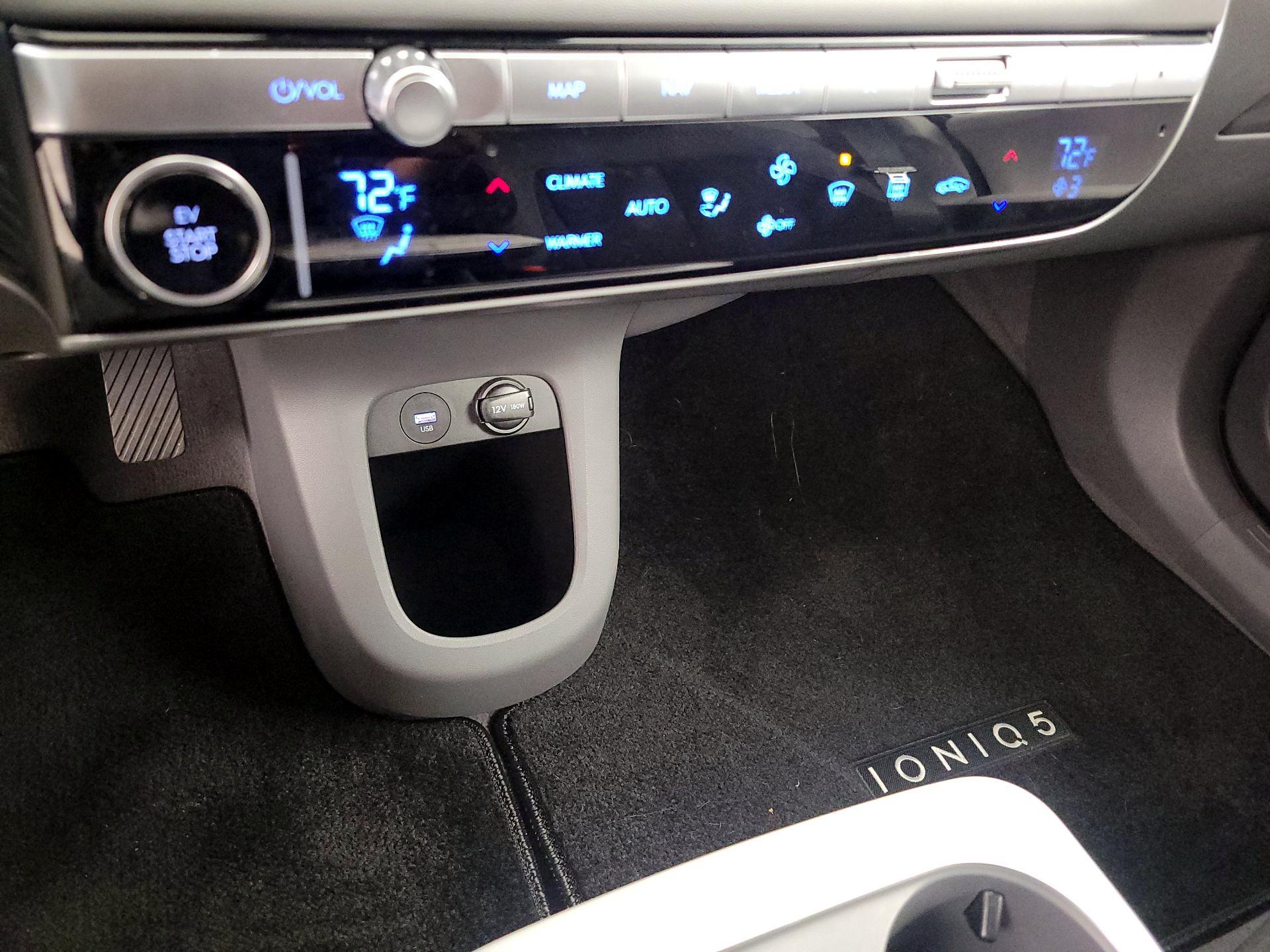 Thumbnail: 2024 Hyundai Ioniq 5 - 17