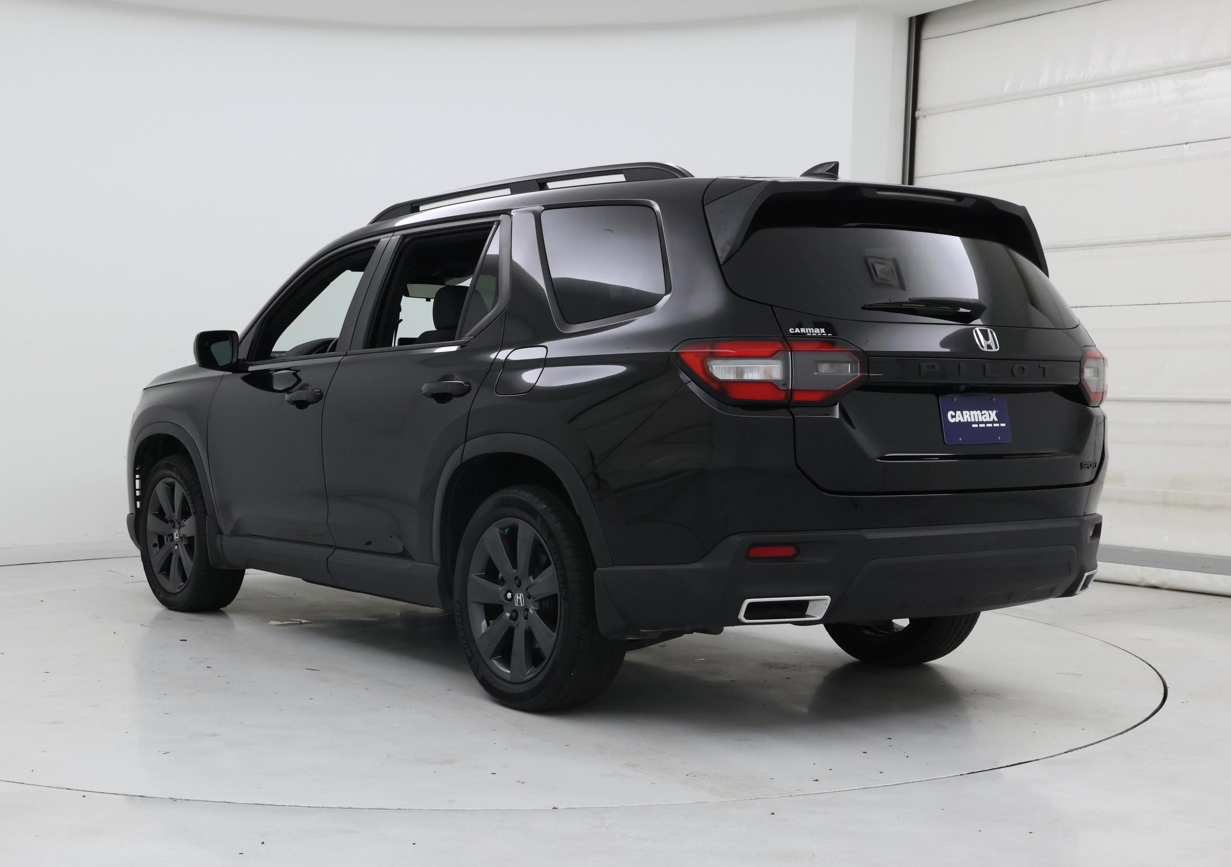 Thumbnail: 2024 Honda Pilot - 2