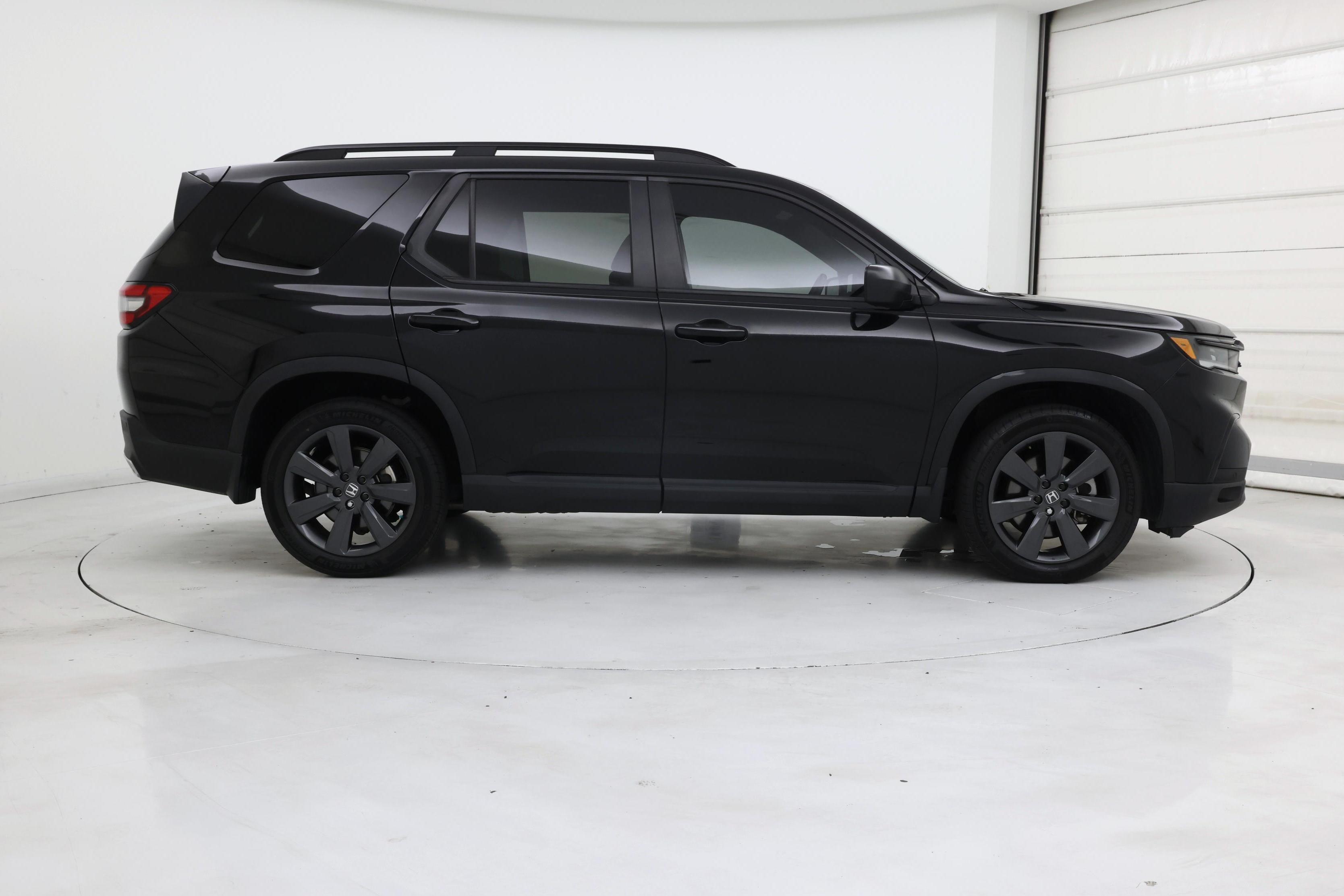 Thumbnail: 2024 Honda Pilot - 7