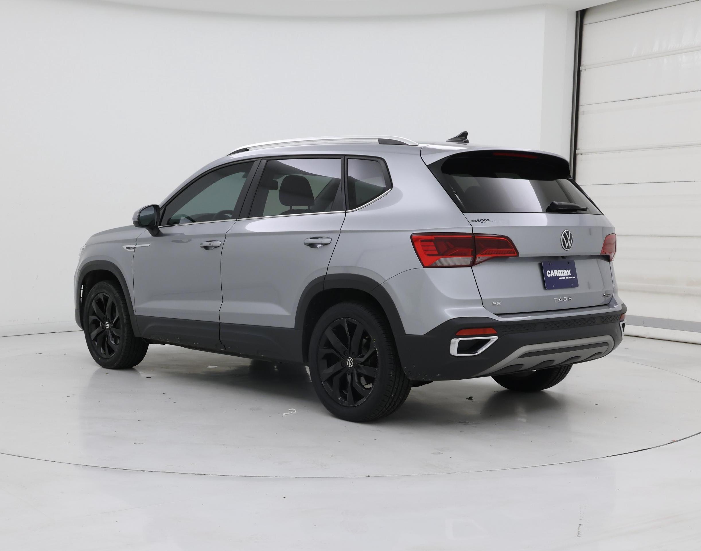 Thumbnail: 2022 Volkswagen Taos - 2