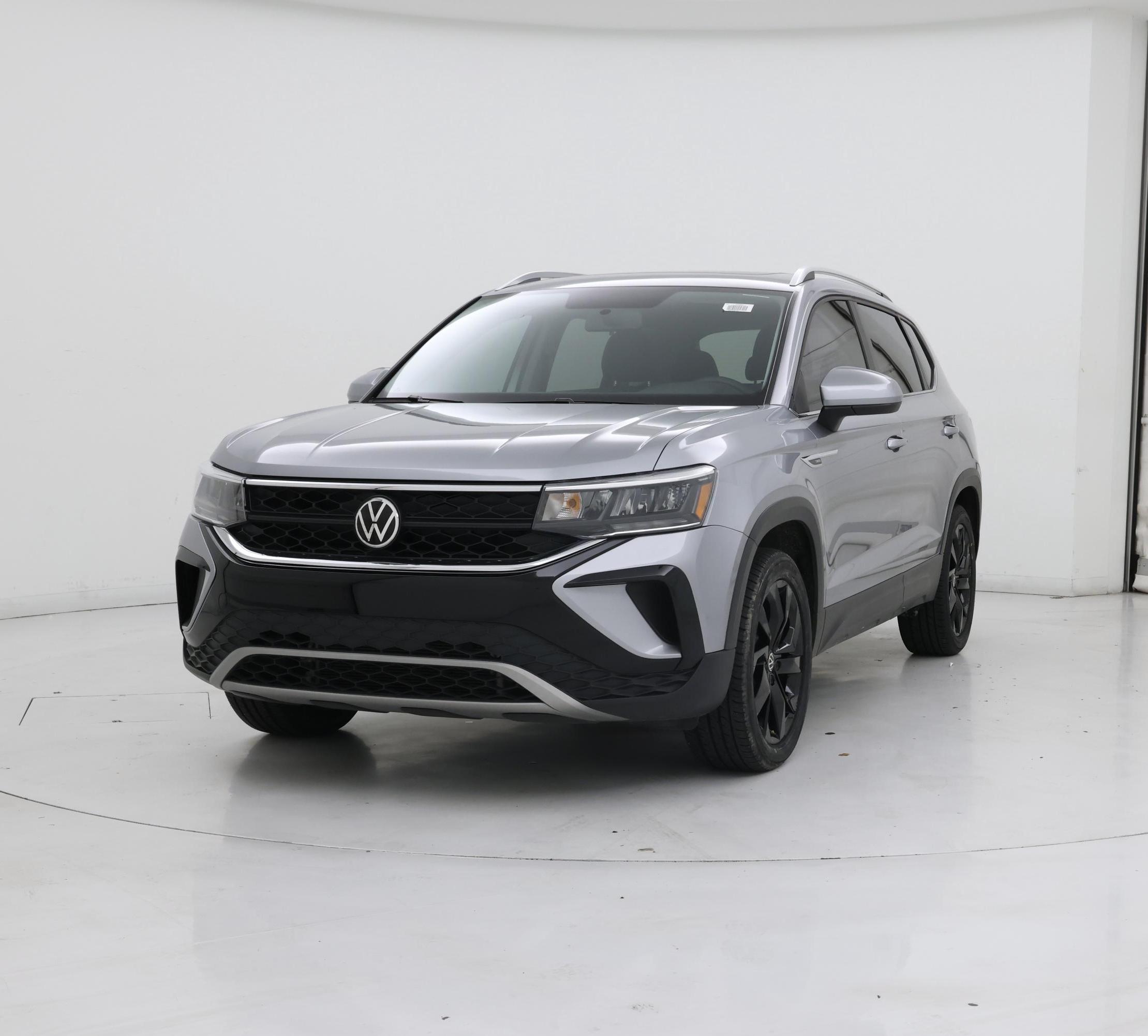Thumbnail: 2022 Volkswagen Taos - 4