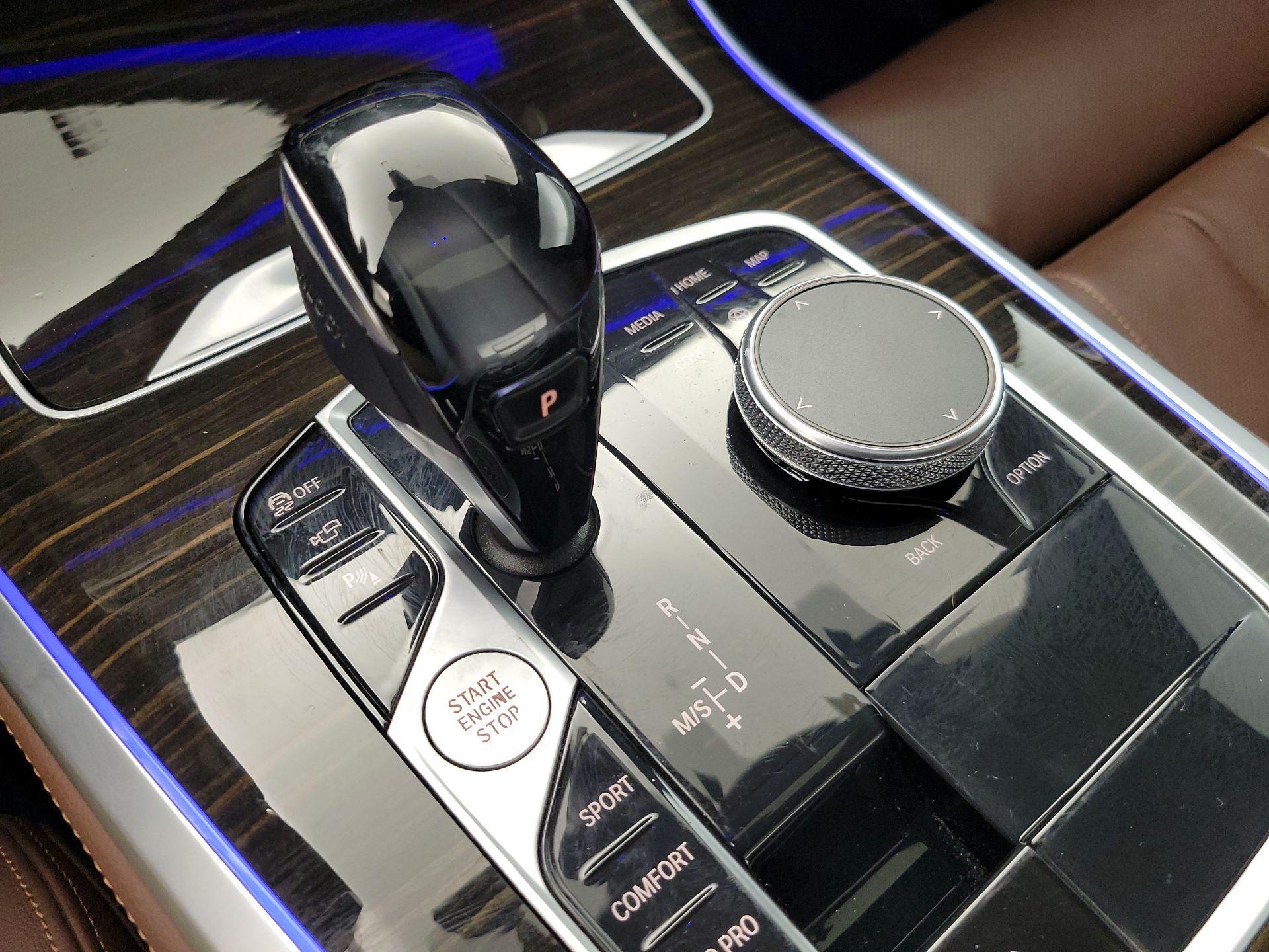 Thumbnail: 2021 BMW X5 - 18