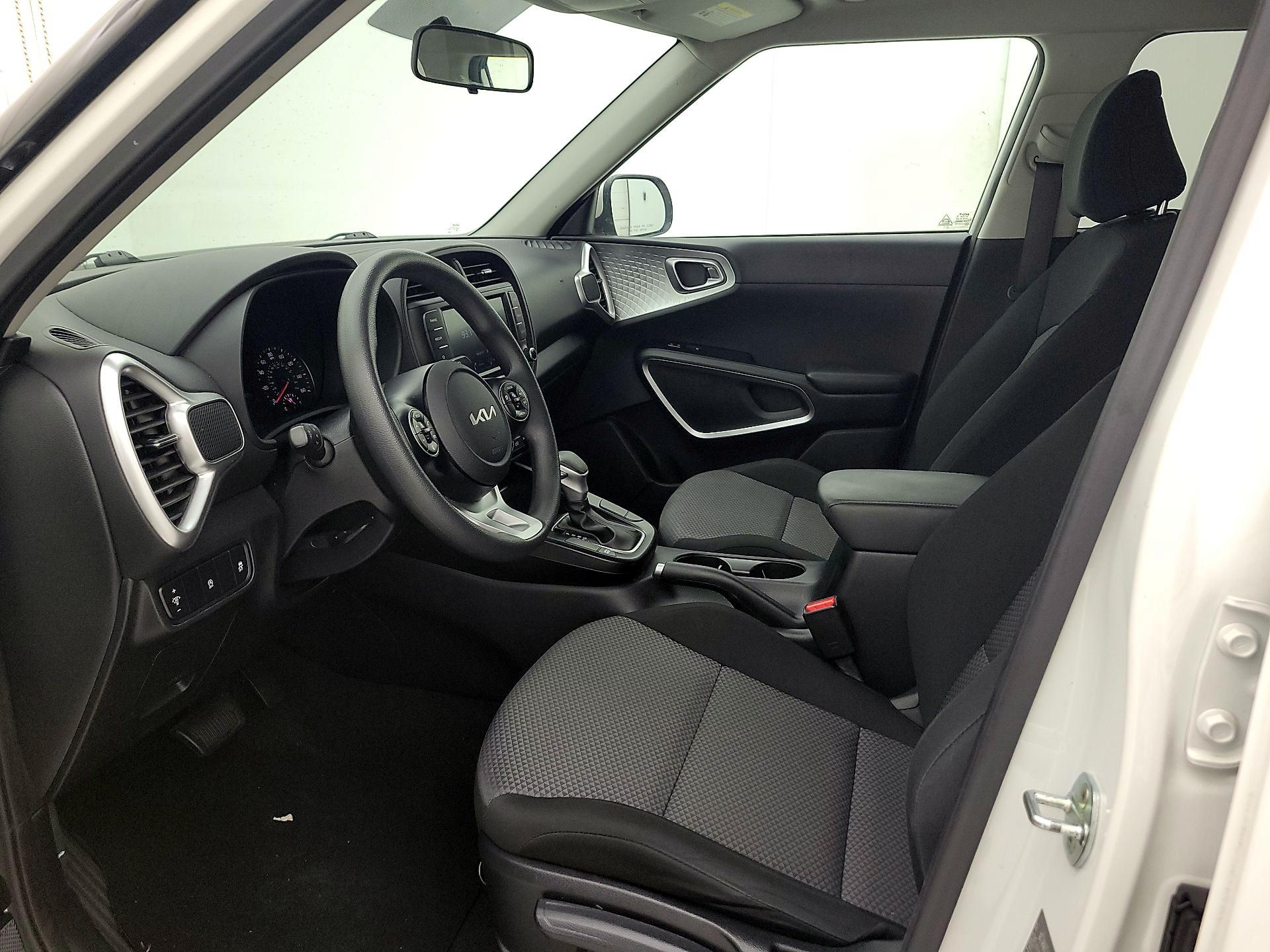 Thumbnail: 2022 Kia Soul - 11