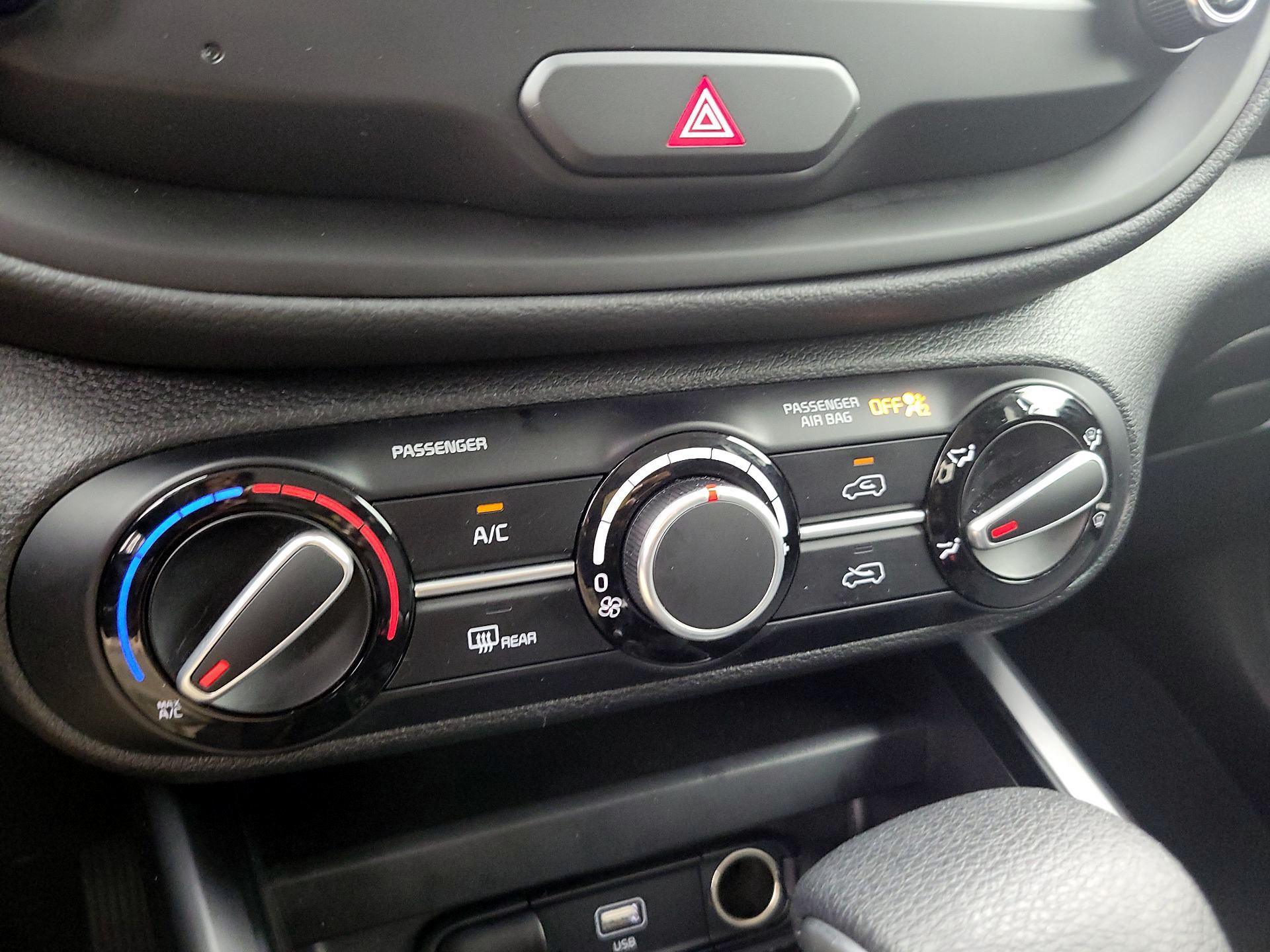 Thumbnail: 2025 Kia Soul - 16