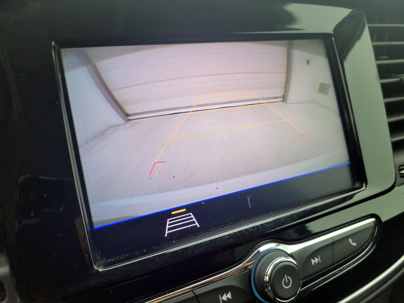 2022 Buick Encore Preferred - Photo 15