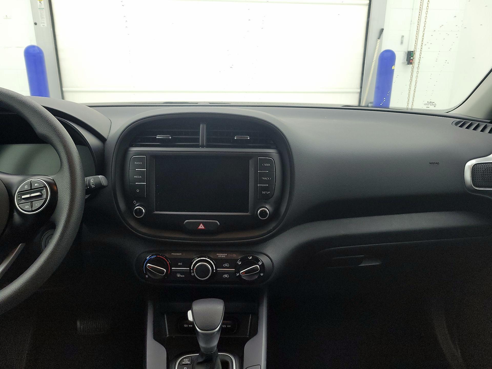 Thumbnail: 2025 Kia Soul - 9