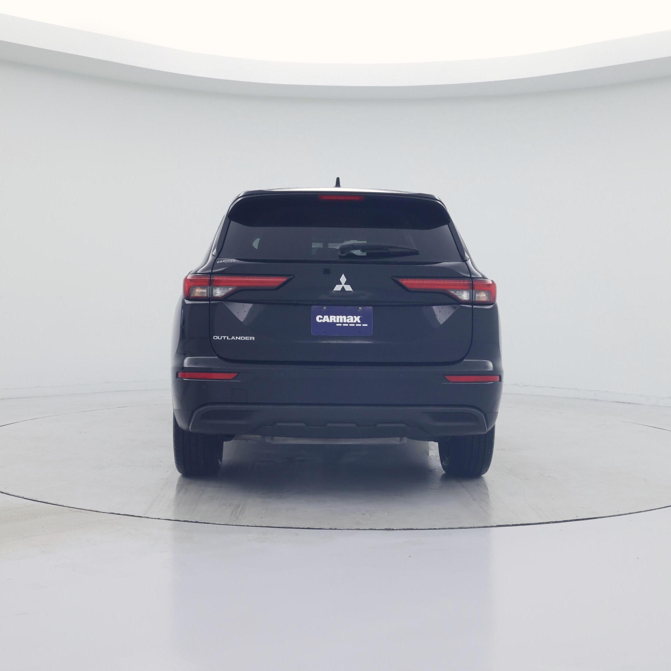 Thumbnail: 2022 Mitsubishi Outlander - 6
