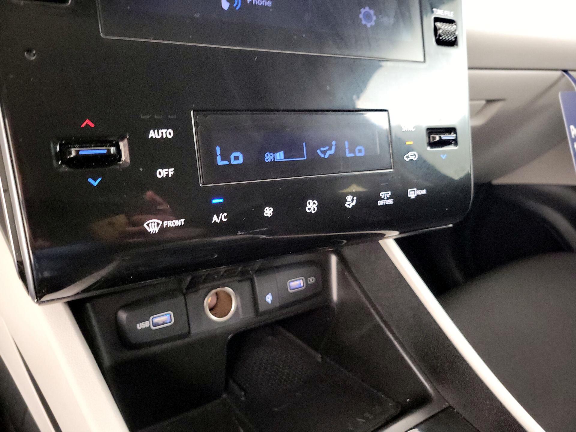Thumbnail: 2024 Hyundai Tucson - 16