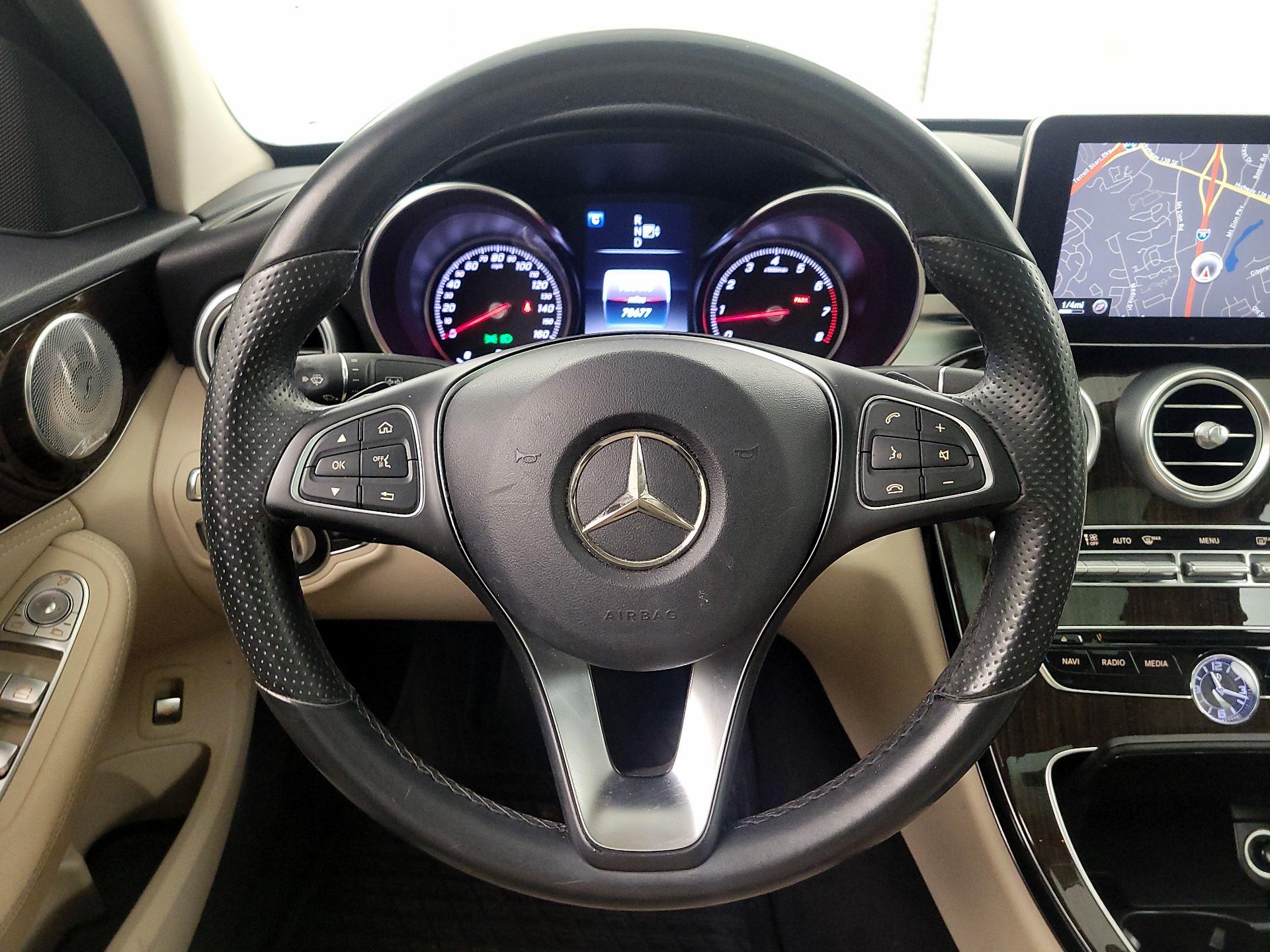 Thumbnail: 2015 Mercedes-Benz C-Class - 10