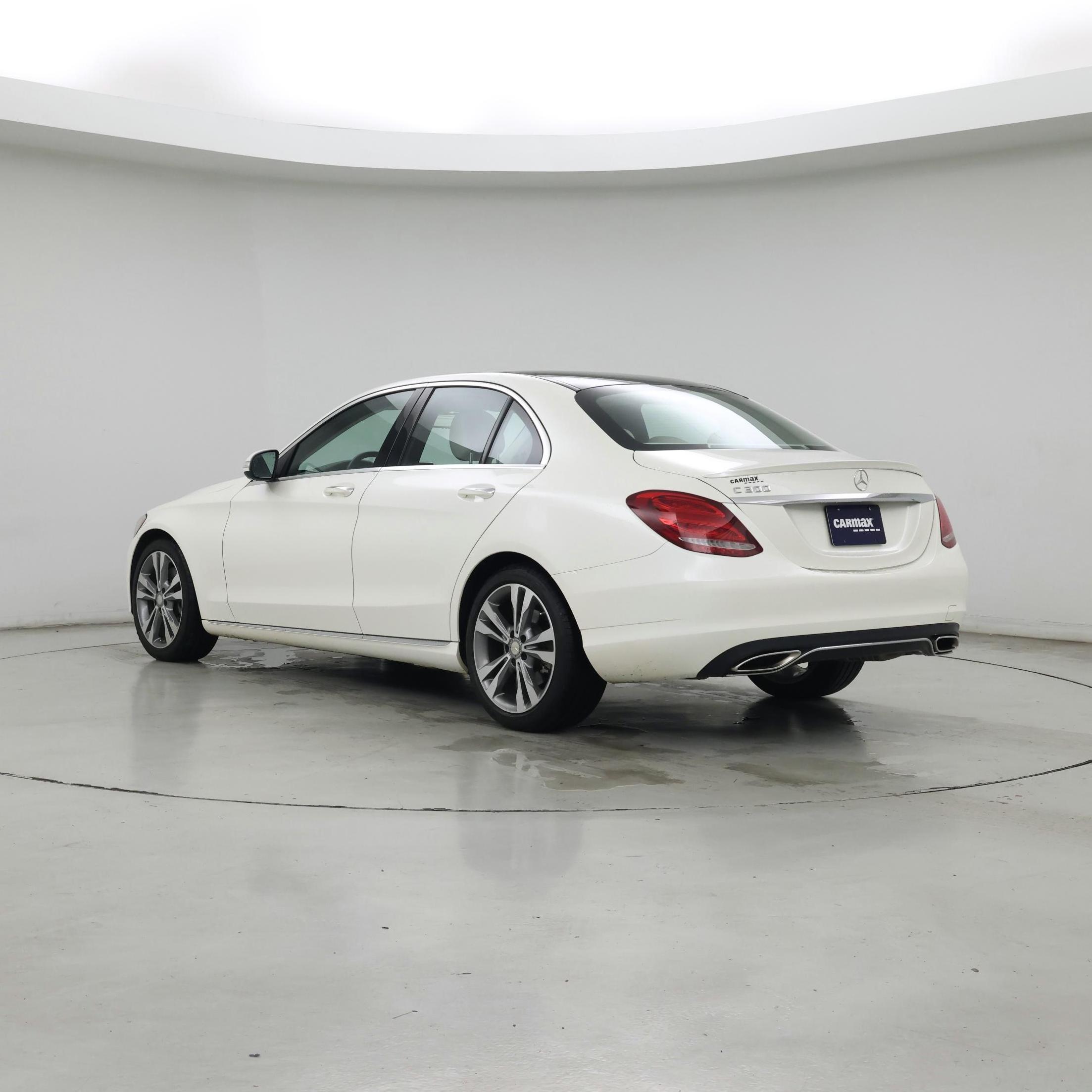 Thumbnail: 2015 Mercedes-Benz C-Class - 2