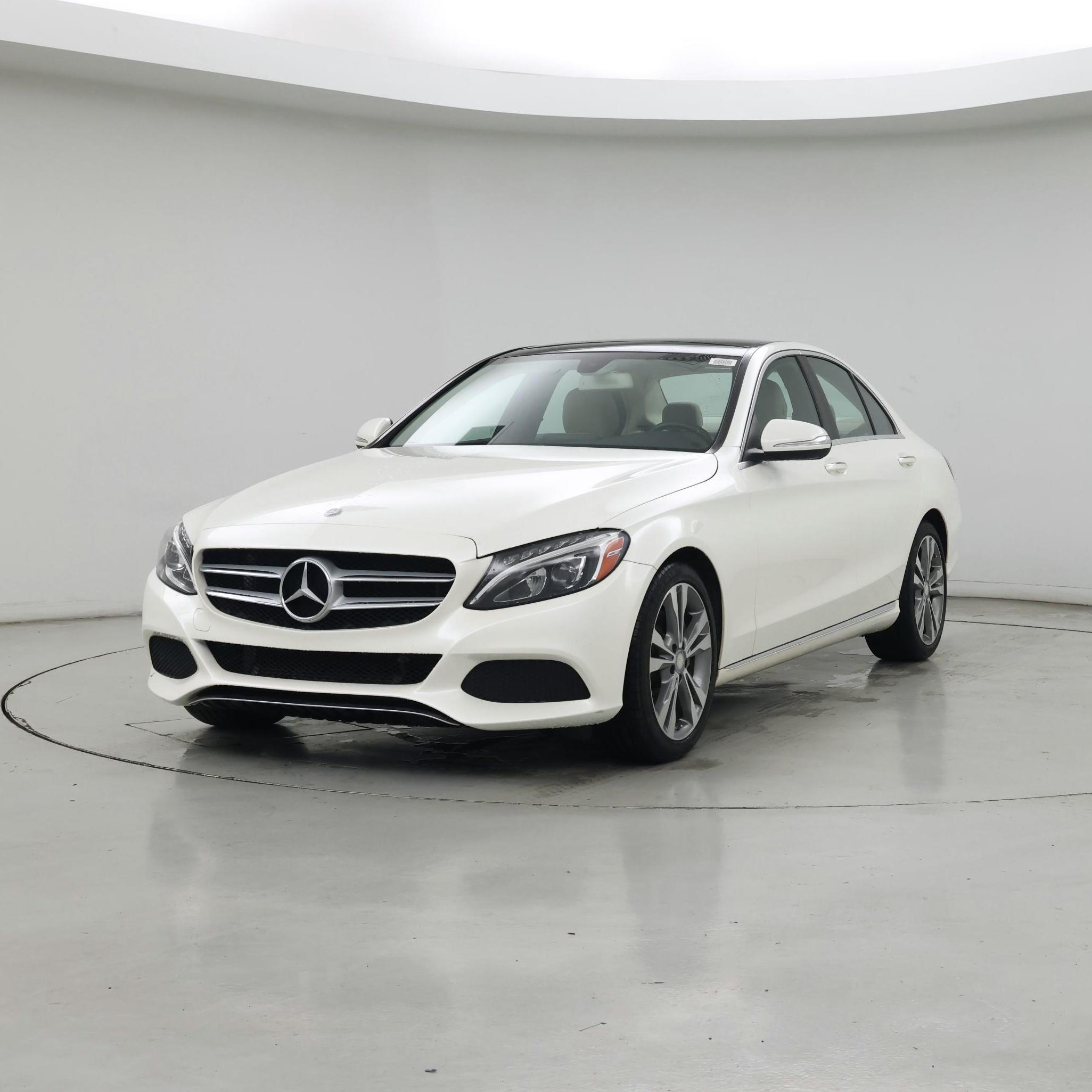 Thumbnail: 2015 Mercedes-Benz C-Class - 4