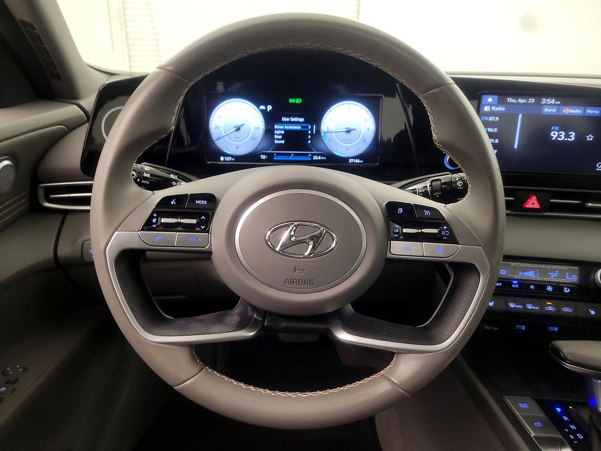 Thumbnail: 2021 Hyundai Elantra - 10