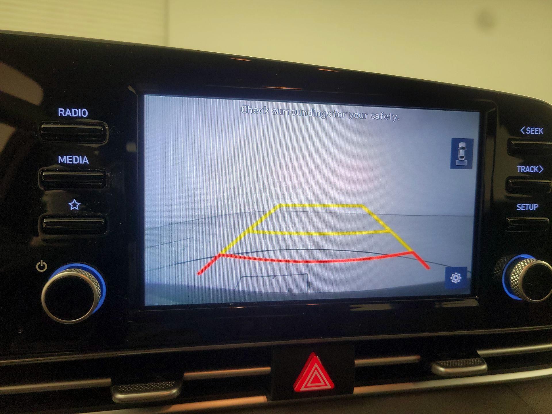 Thumbnail: 2021 Hyundai Elantra - 14