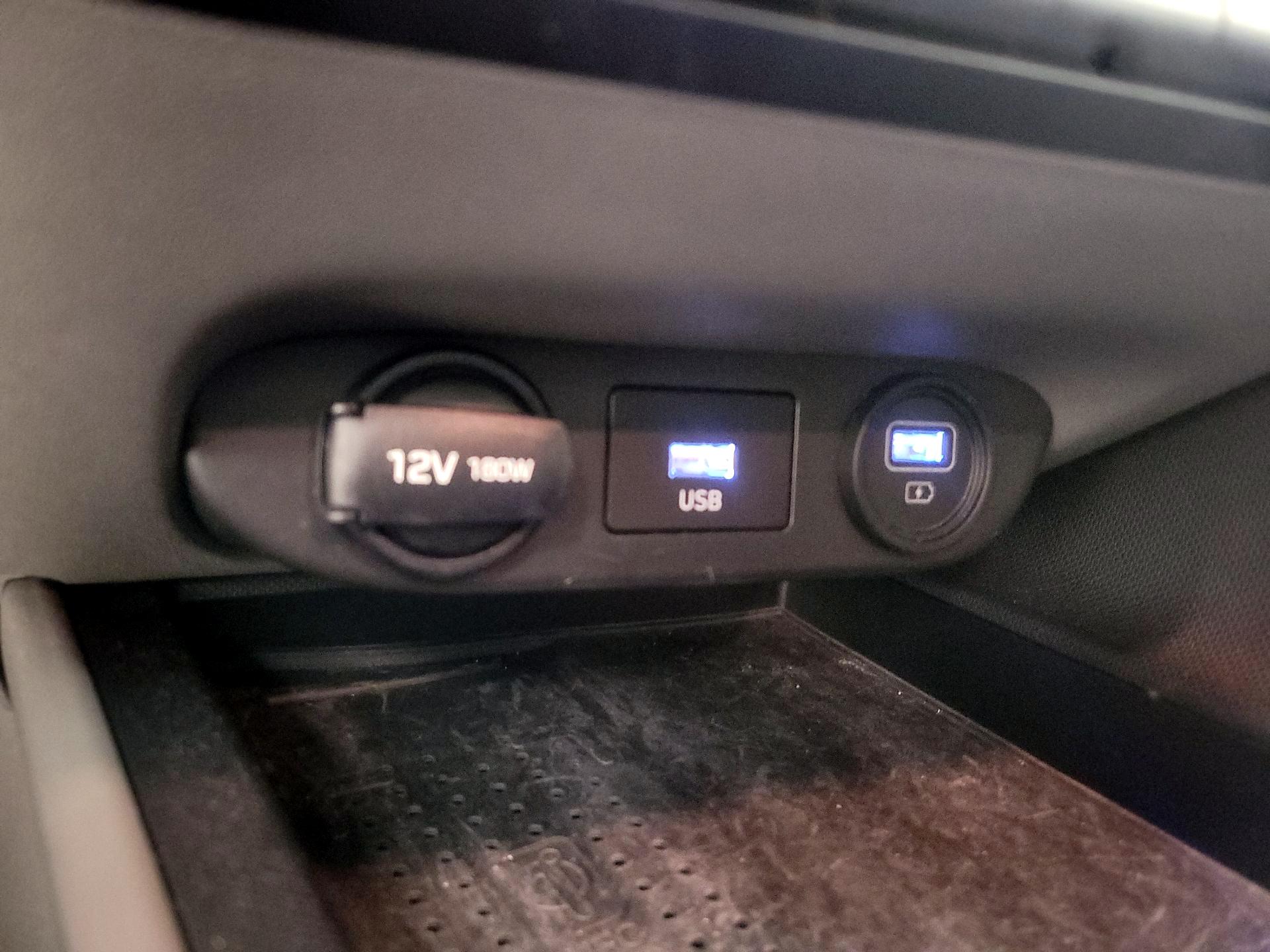 Thumbnail: 2021 Hyundai Elantra - 18