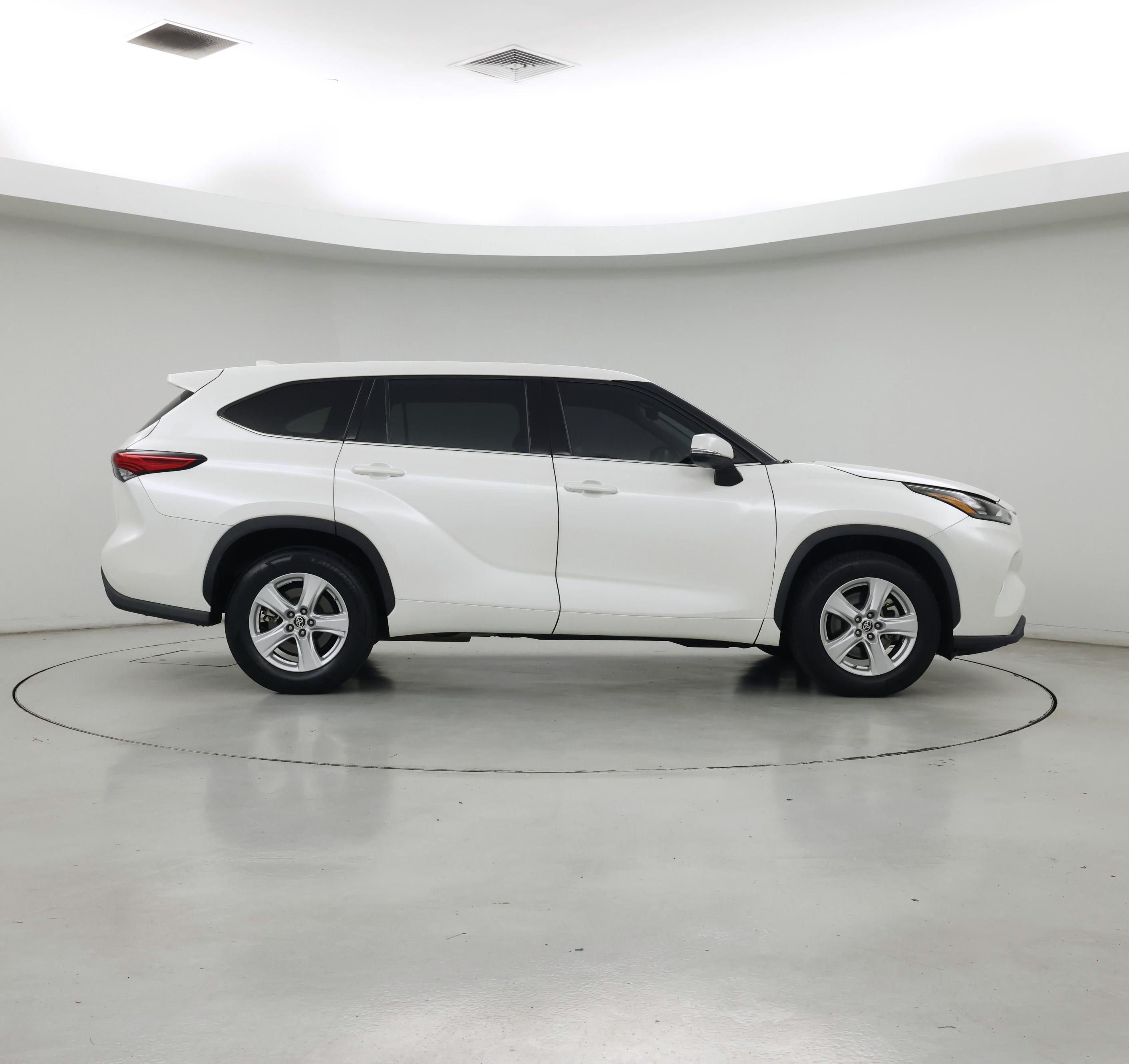 Thumbnail: 2020 Toyota Highlander - 7
