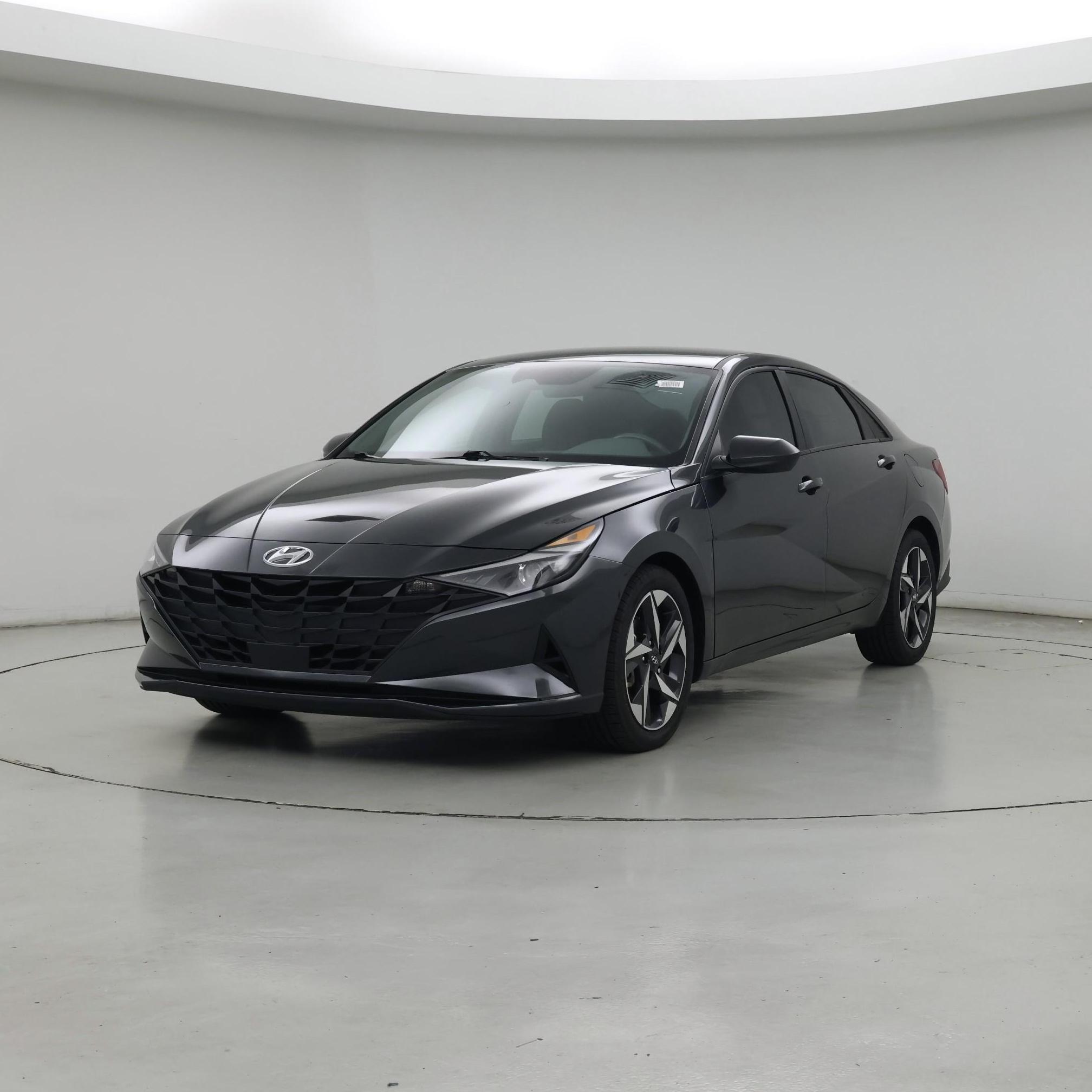 Thumbnail: 2023 Hyundai Elantra - 4
