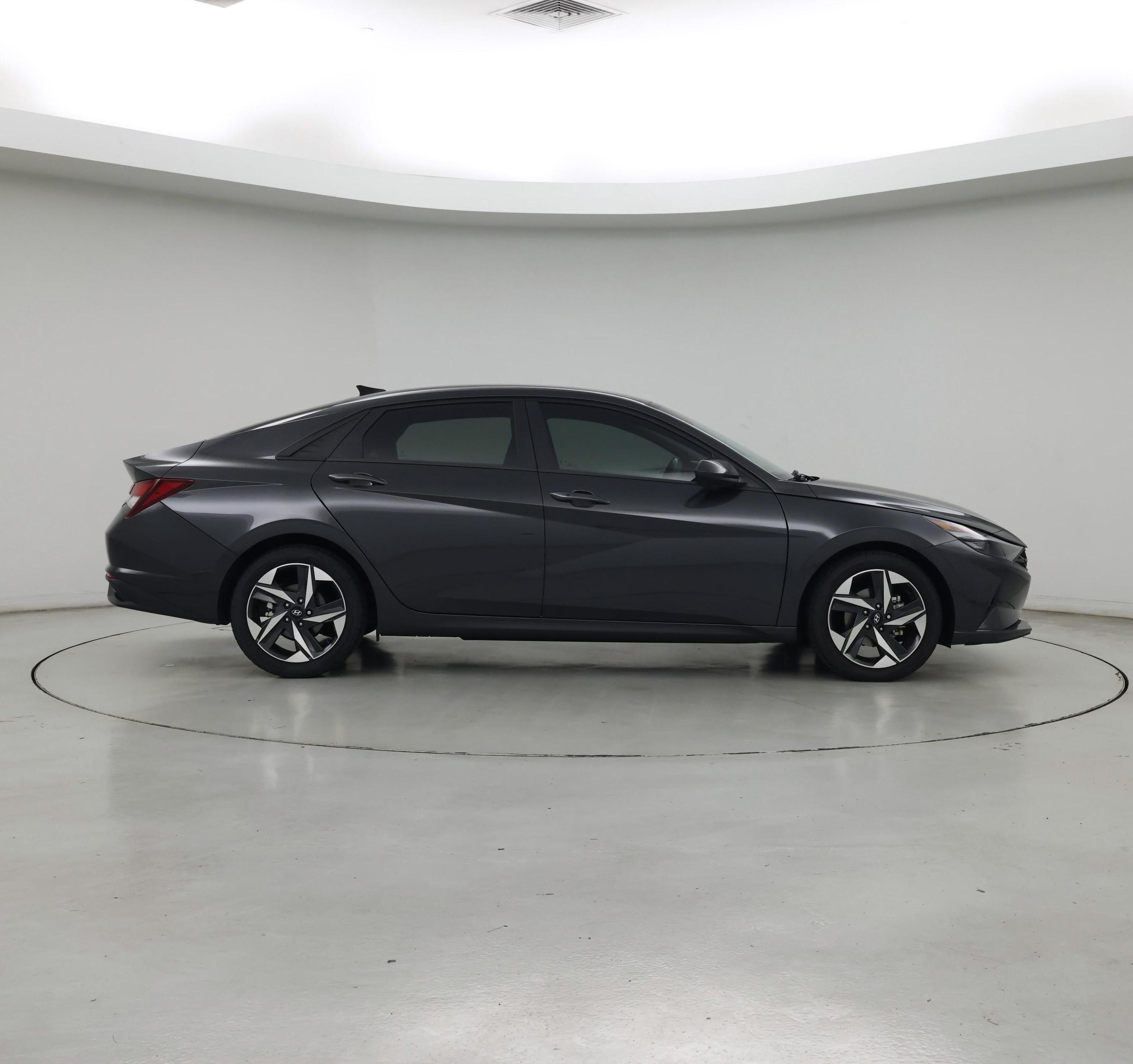 Thumbnail: 2023 Hyundai Elantra - 7