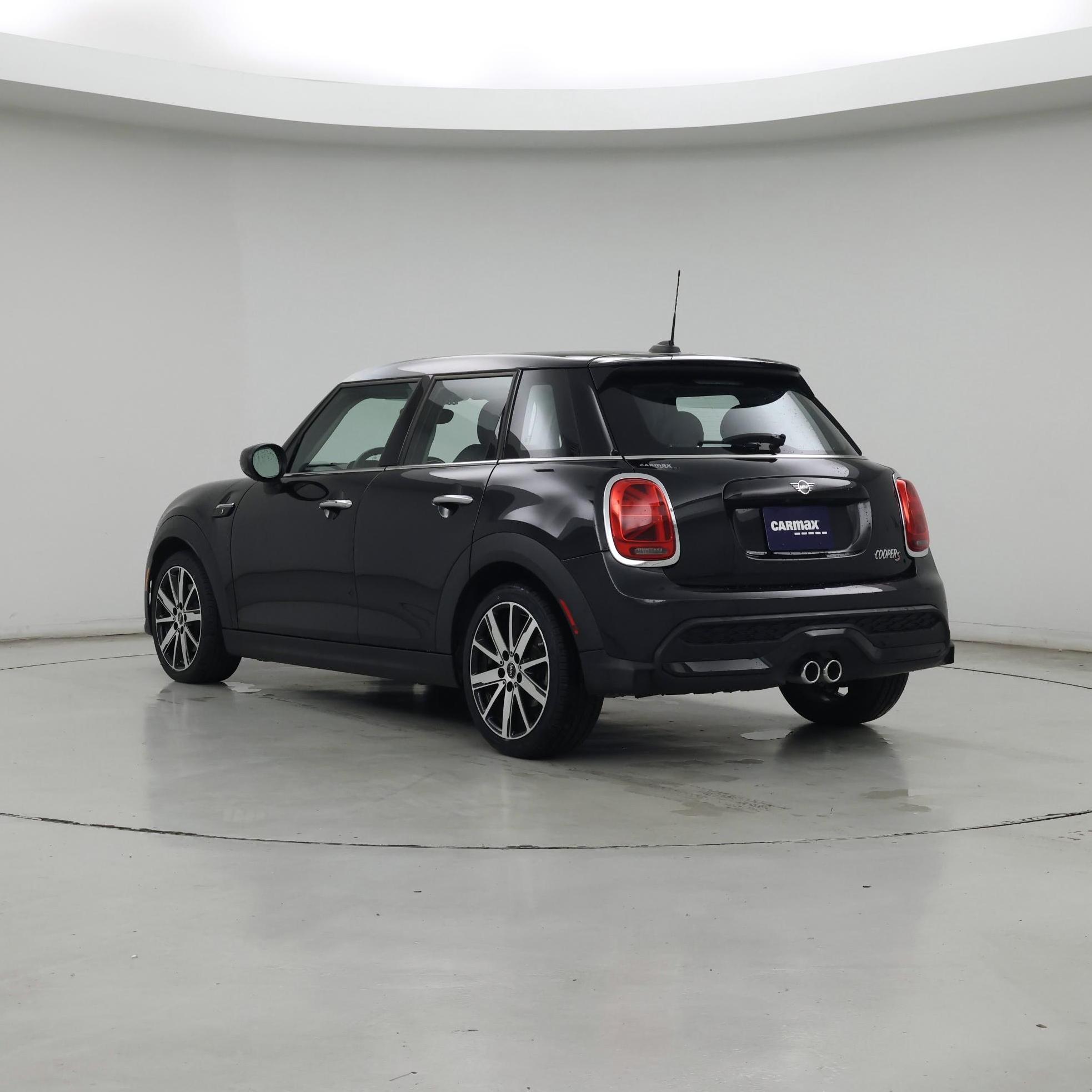 Thumbnail: 2024 MINI Cooper Hardtop - 2