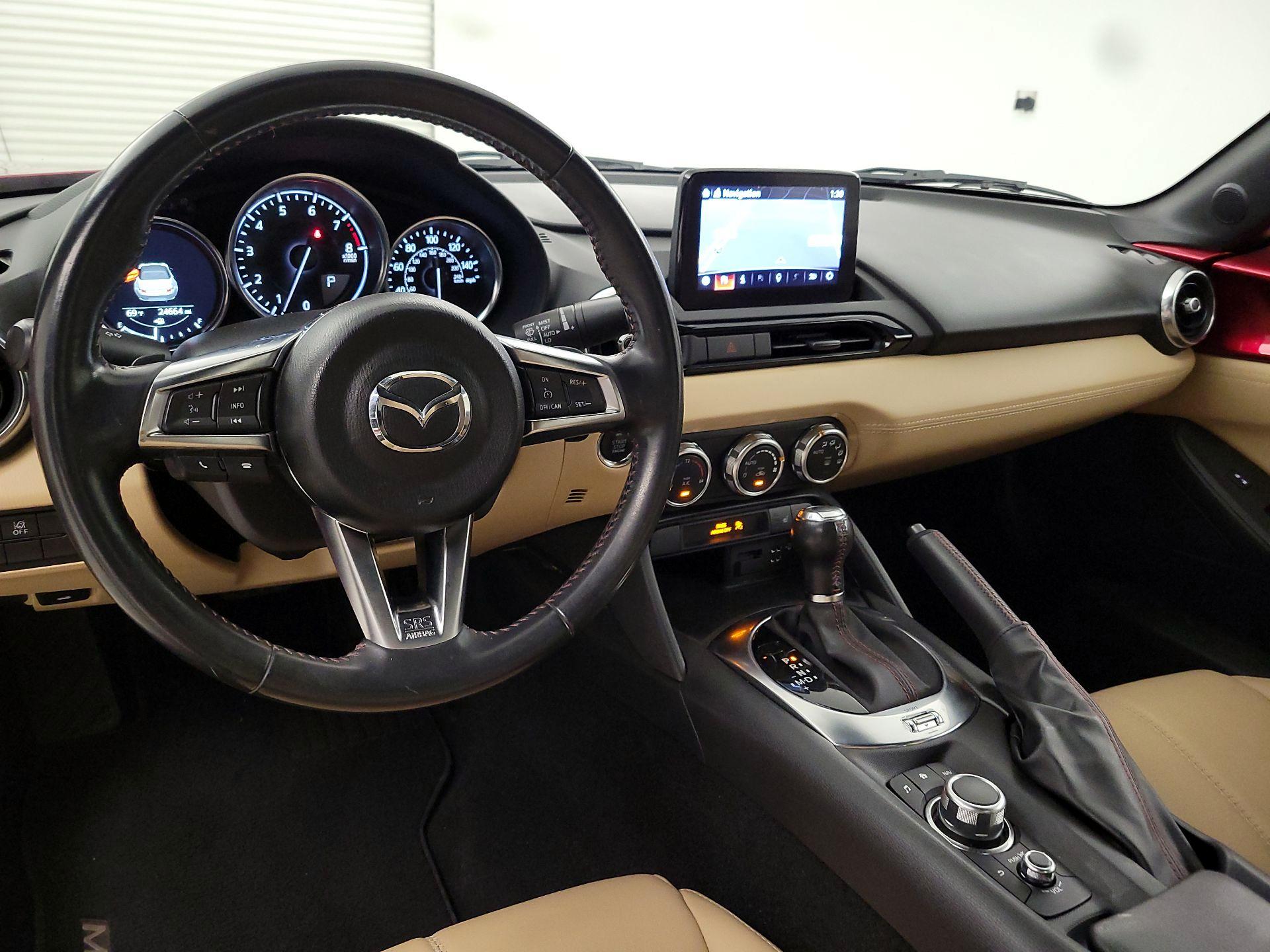 Thumbnail: 2019 Mazda MX-5 Miata - 9