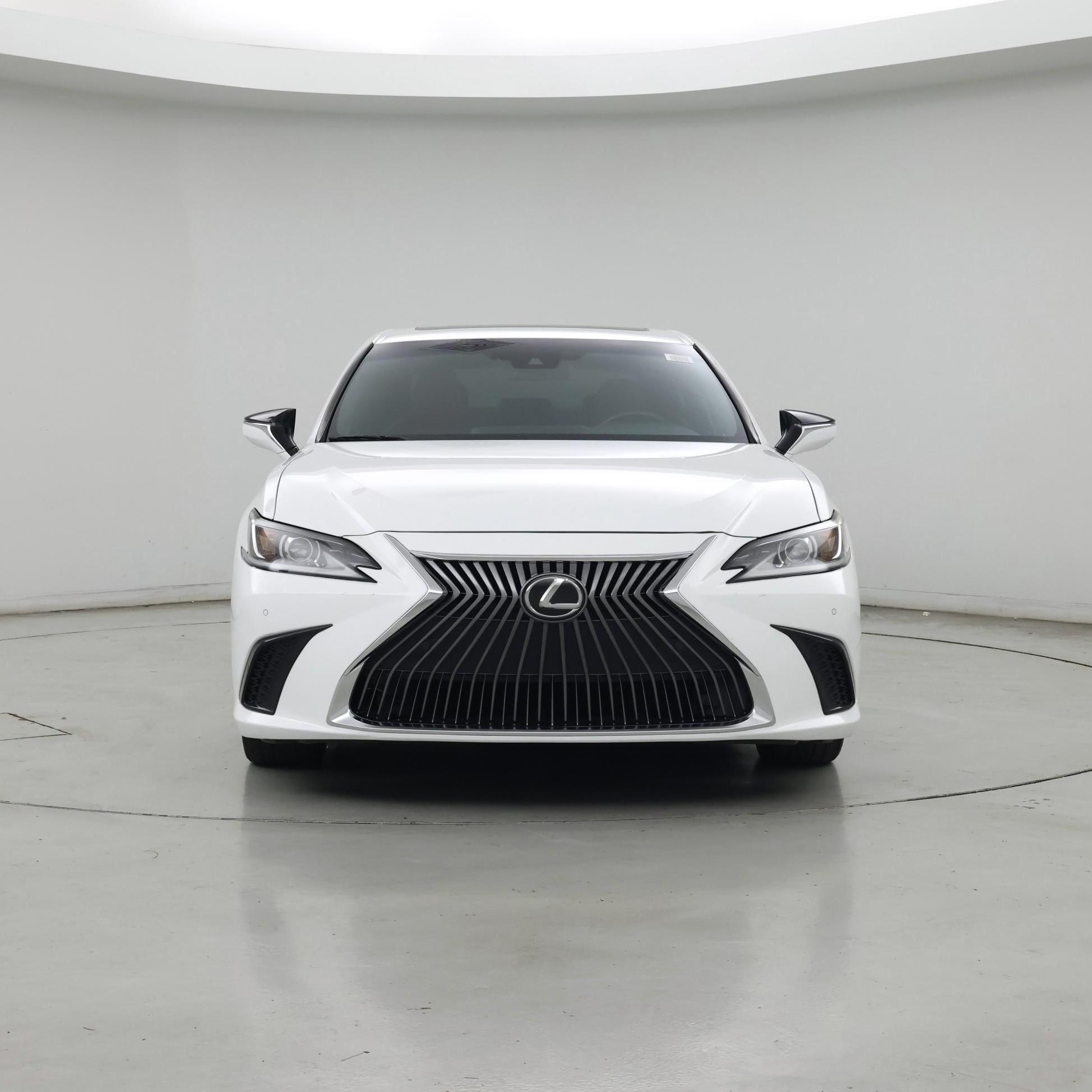 Thumbnail: 2019 Lexus ES - 5