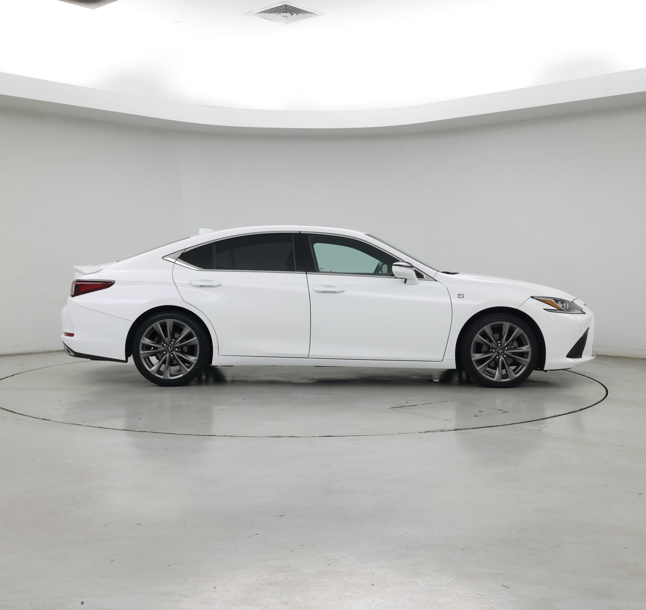 Thumbnail: 2019 Lexus ES - 7
