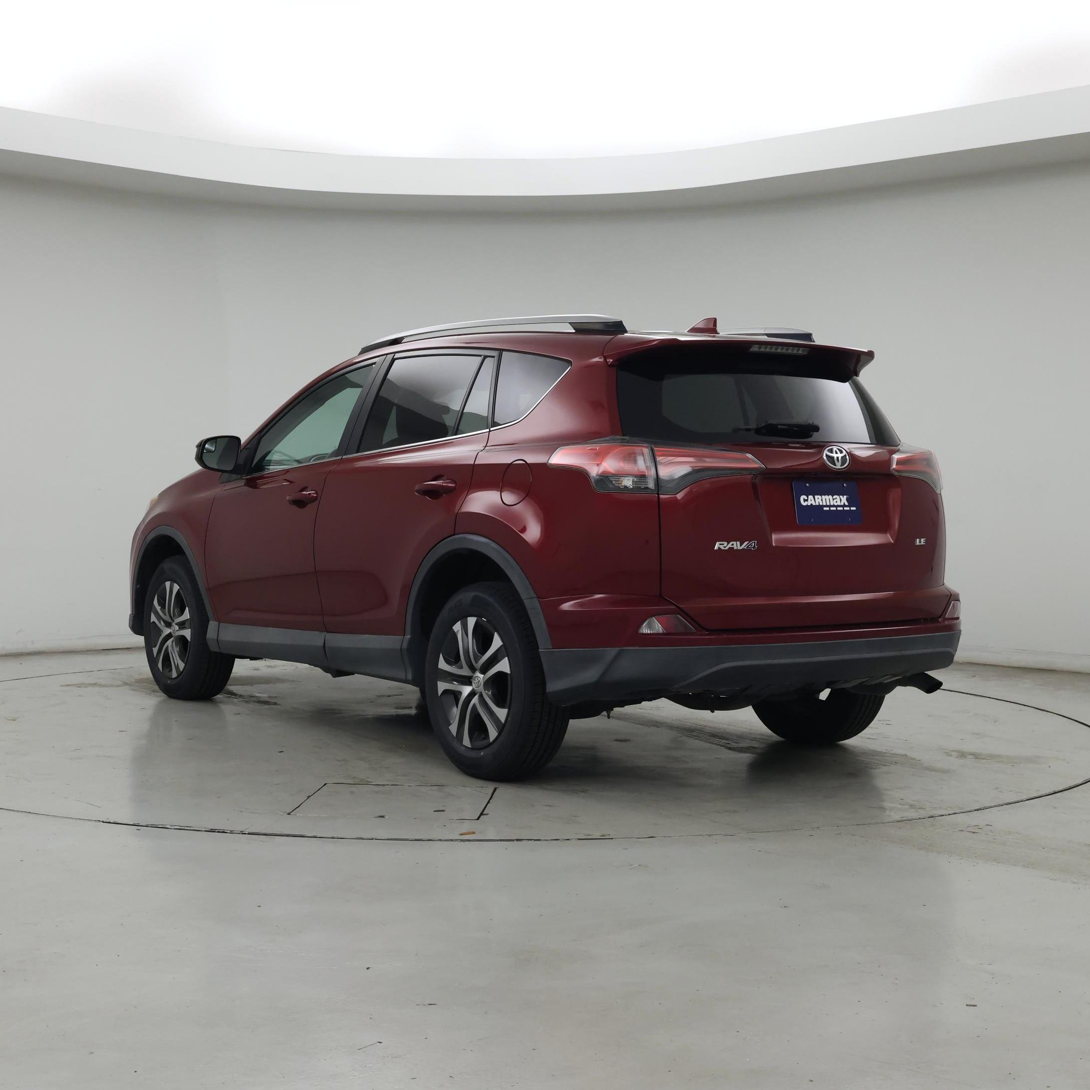 Thumbnail: 2018 Toyota RAV4 - 2