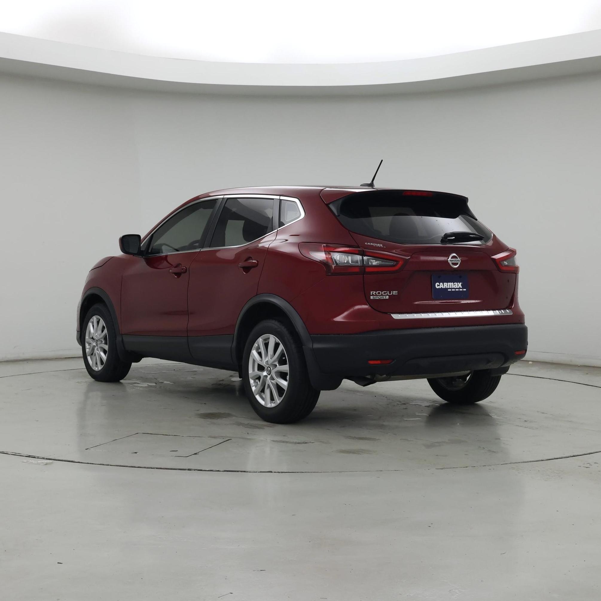 Thumbnail: 2020 Nissan Rogue Sport - 2