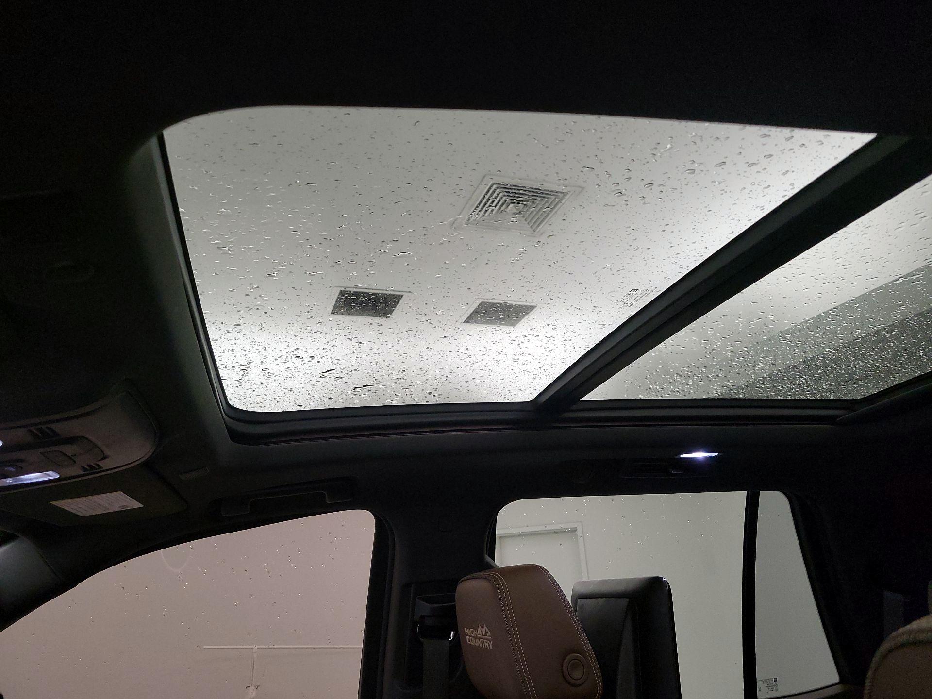 Thumbnail: 2021 Chevrolet Tahoe - 20