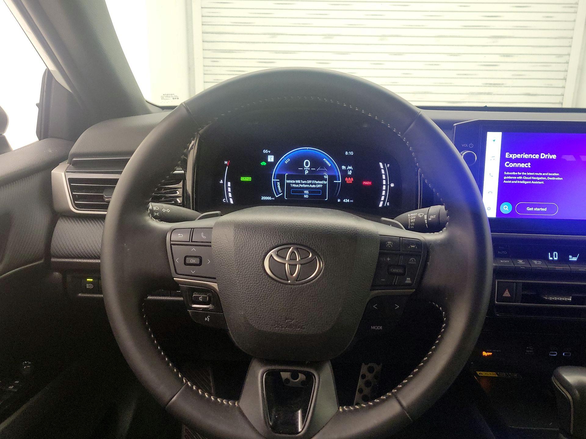 Thumbnail: 2025 Toyota Camry - 10