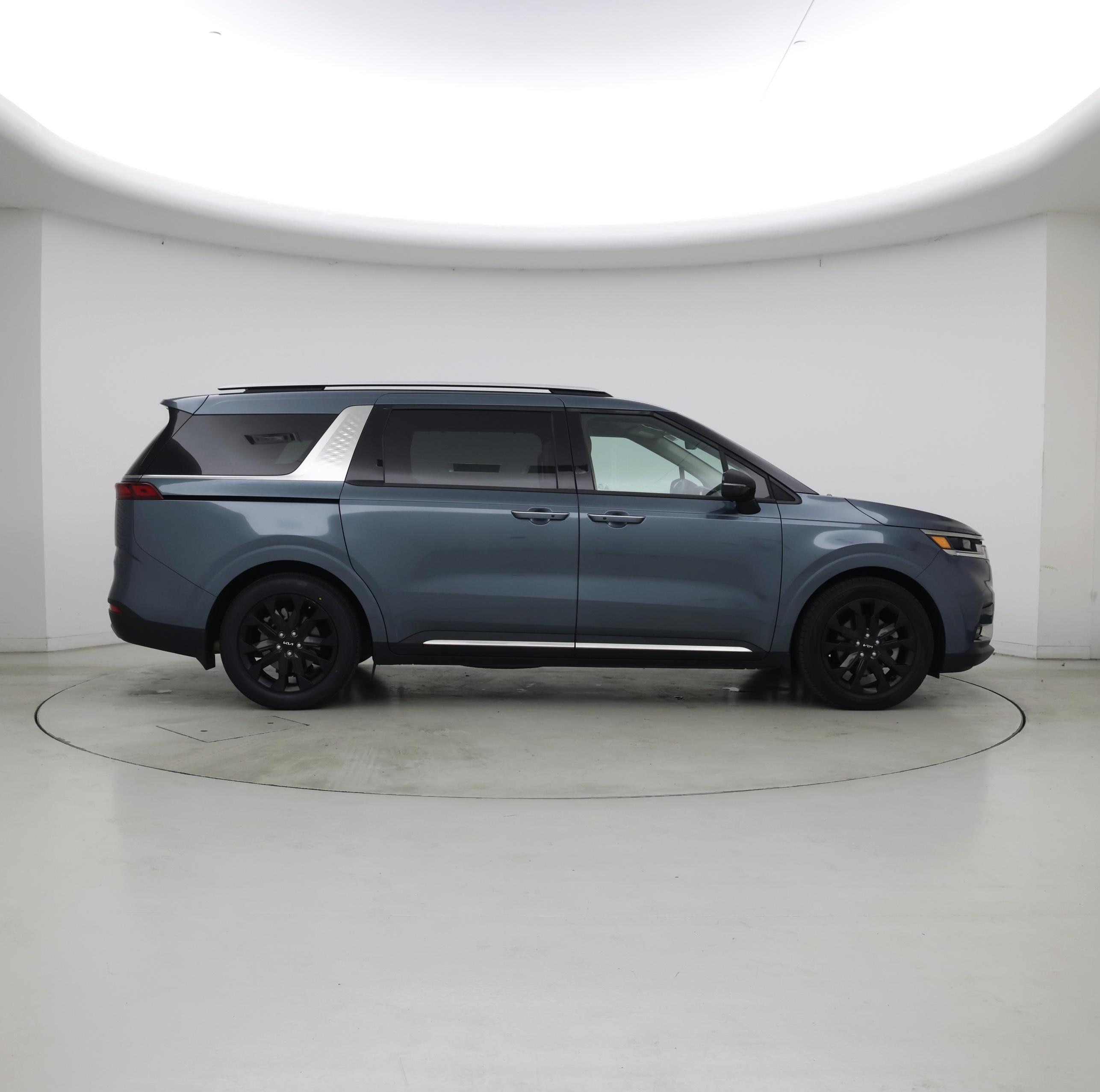 Thumbnail: 2024 Kia Carnival - 7