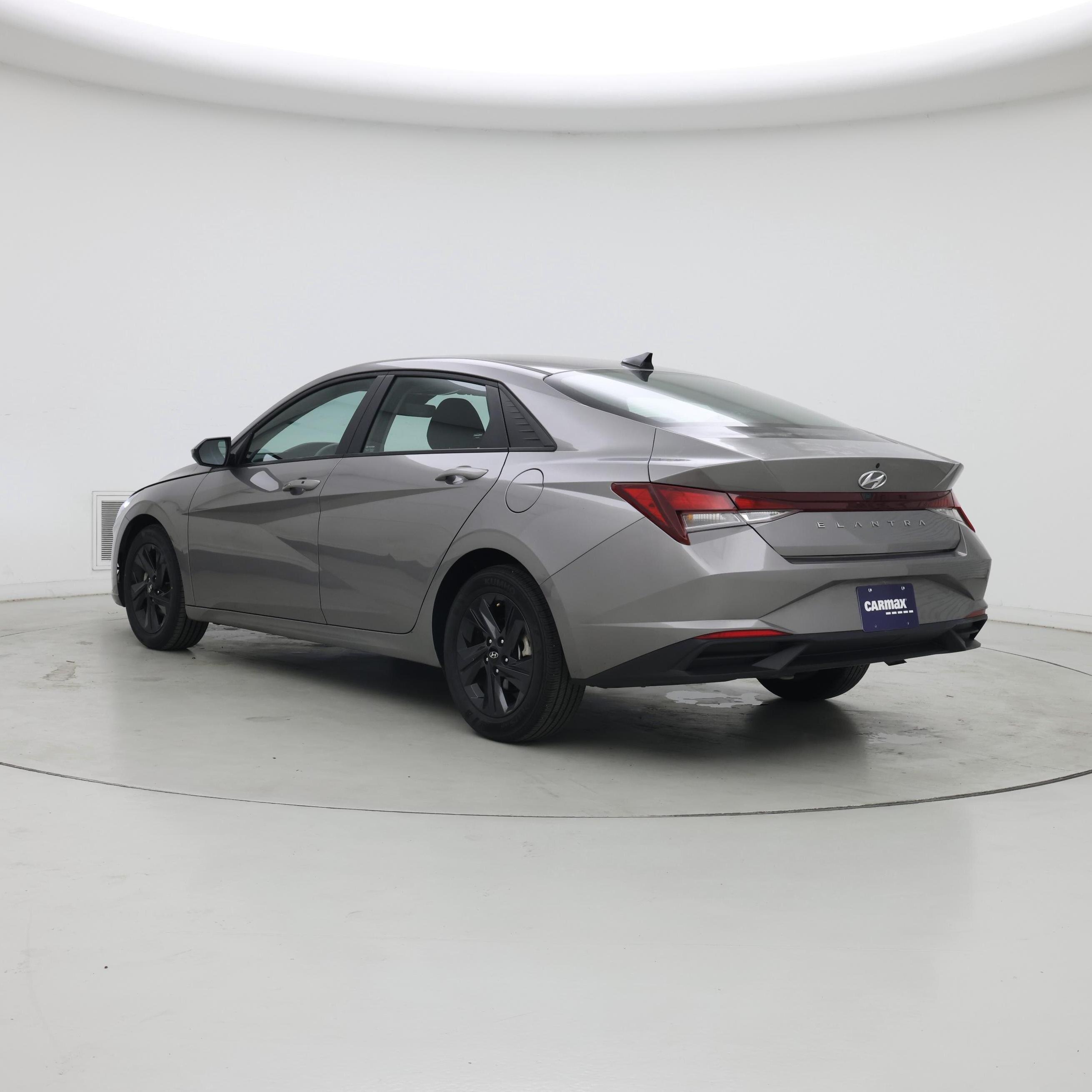 Thumbnail: 2023 Hyundai Elantra - 2