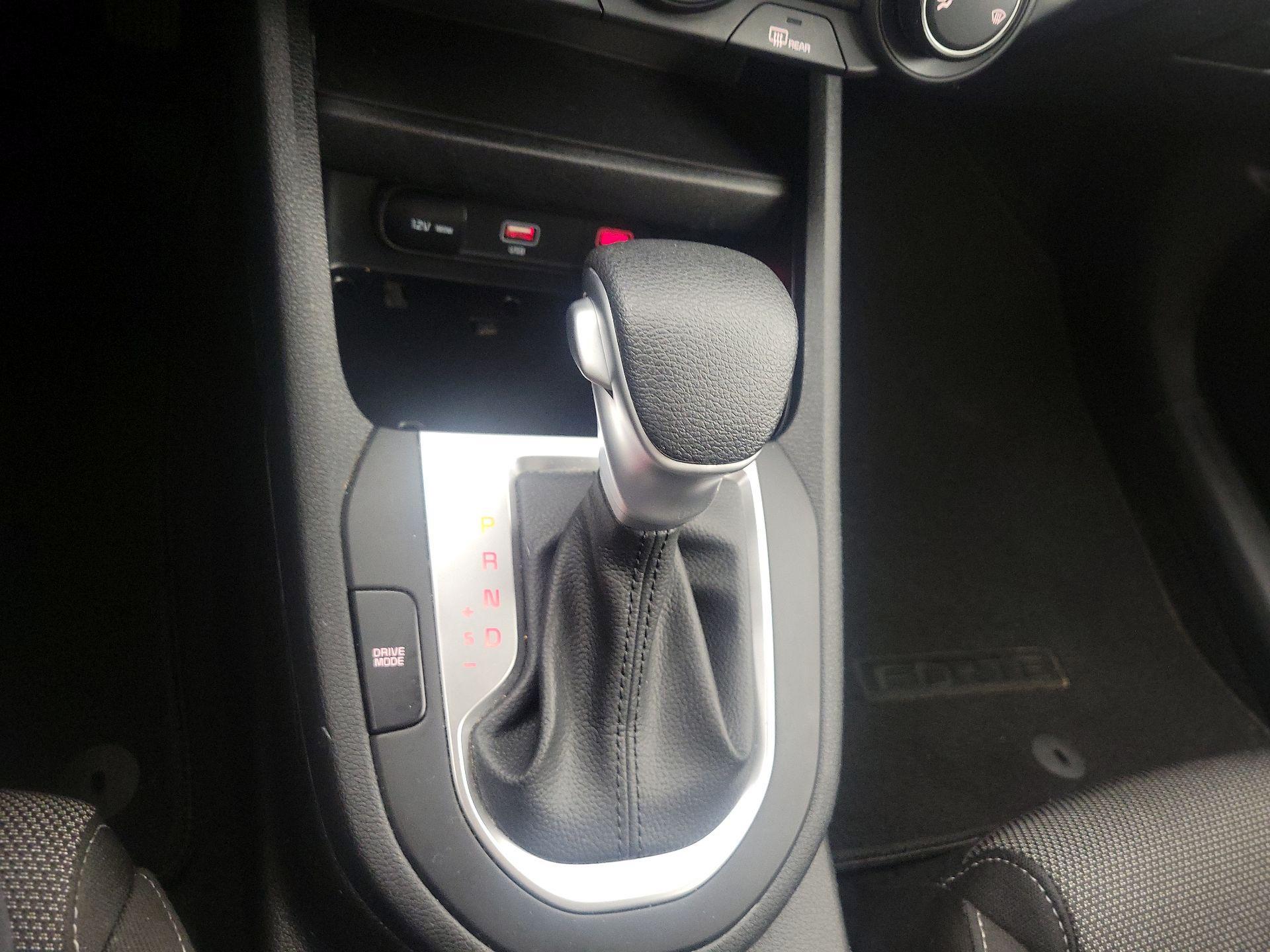 Thumbnail: 2024 Kia Forte - 17