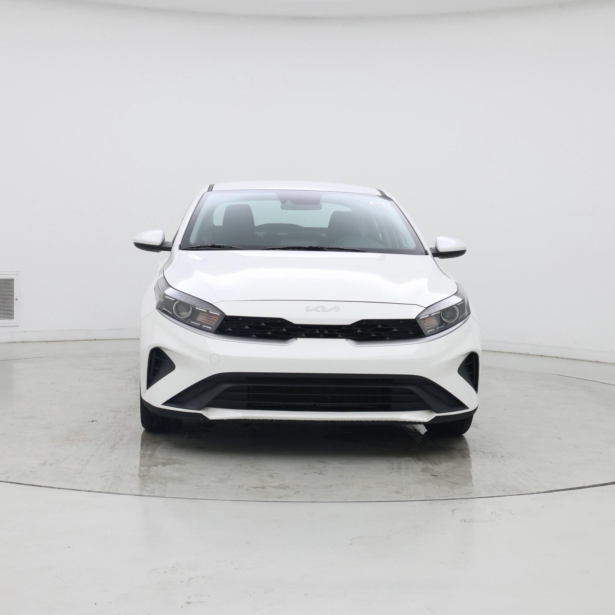 Thumbnail: 2024 Kia Forte - 5
