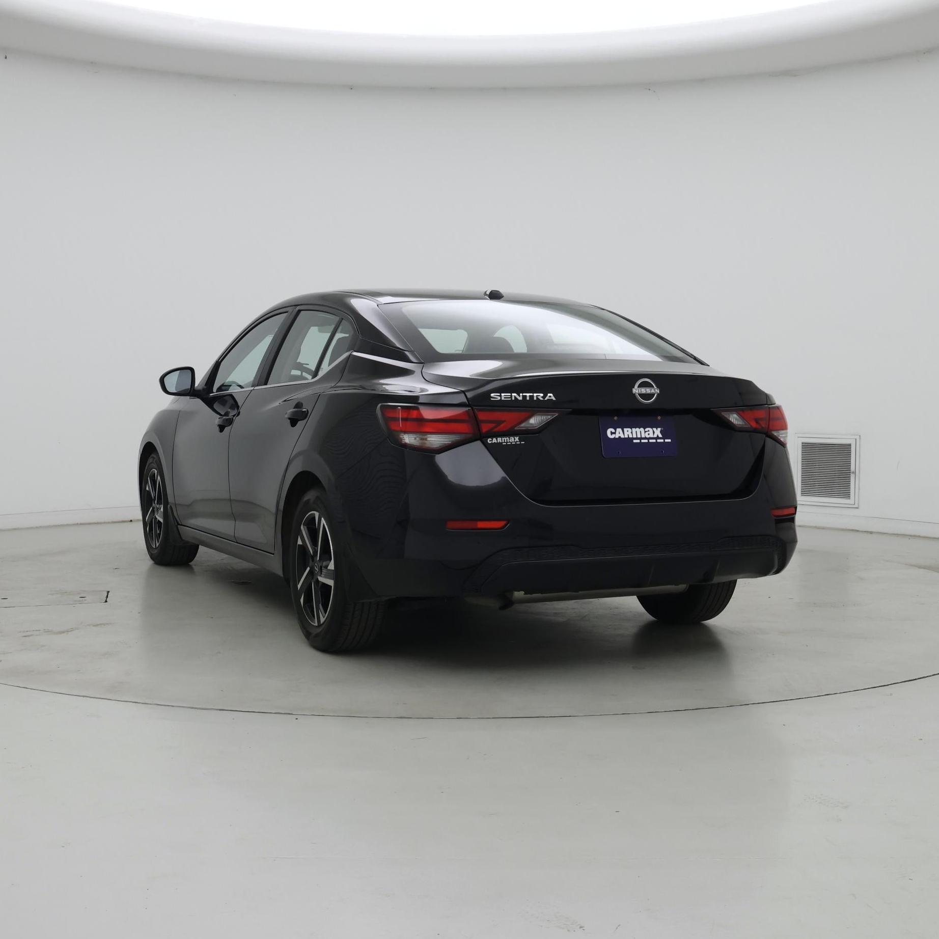 Thumbnail: 2025 Nissan Sentra - 2