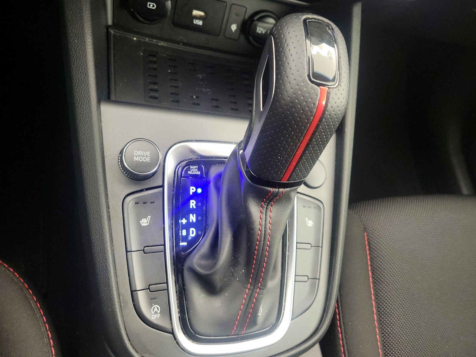 2022 Hyundai Kona N Line - Photo 18