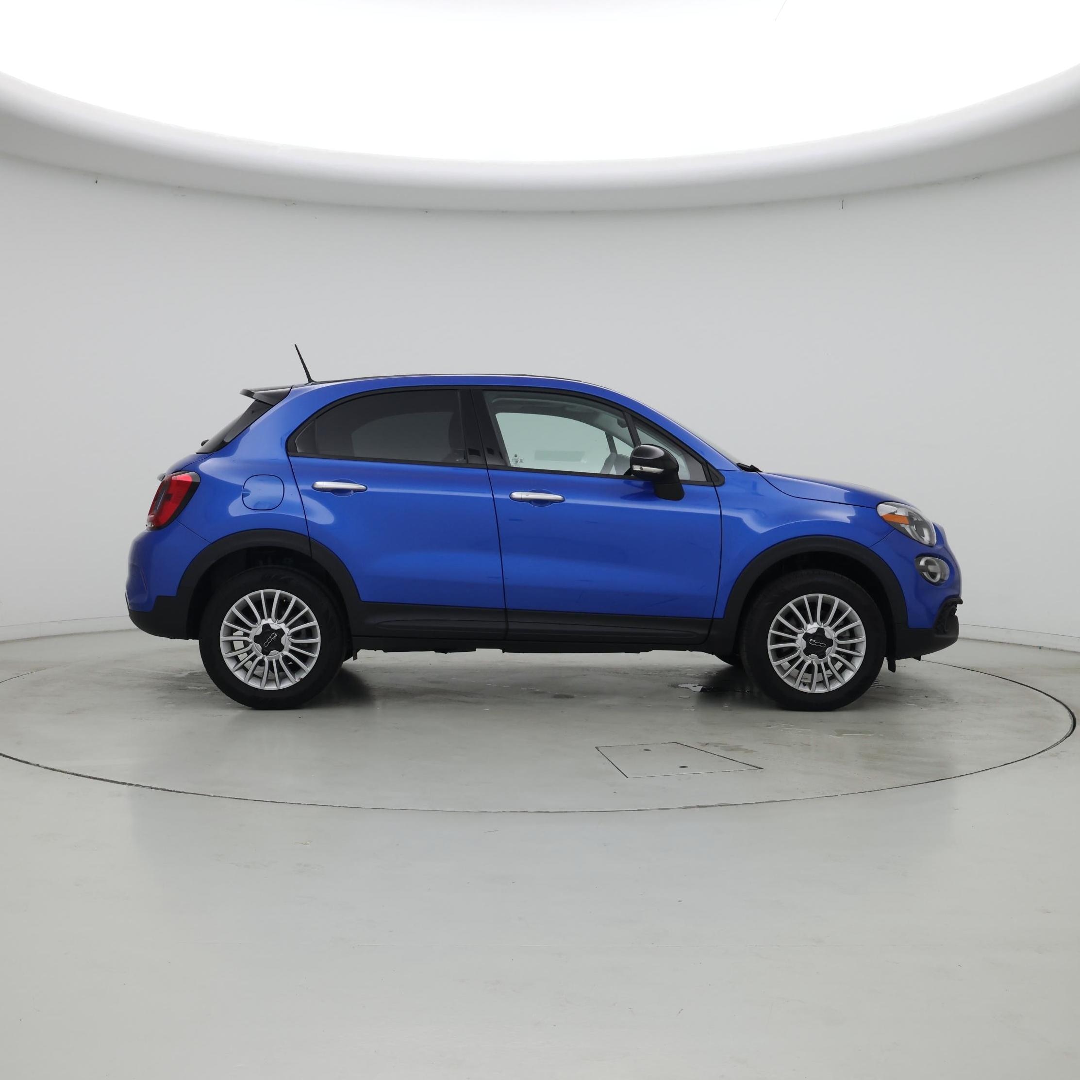 Thumbnail: 2023 Fiat 500X - 7
