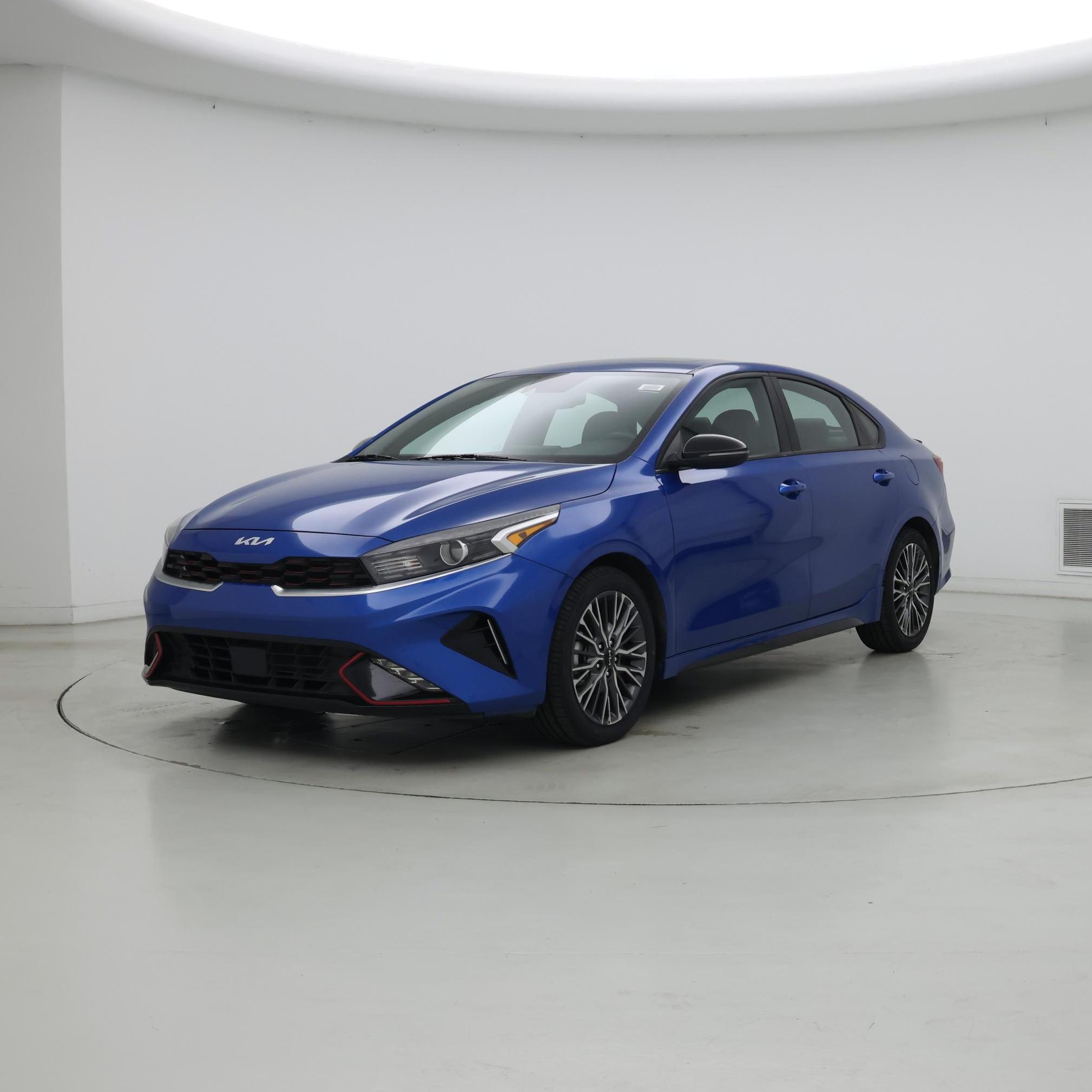 Thumbnail: 2023 Kia Forte - 4